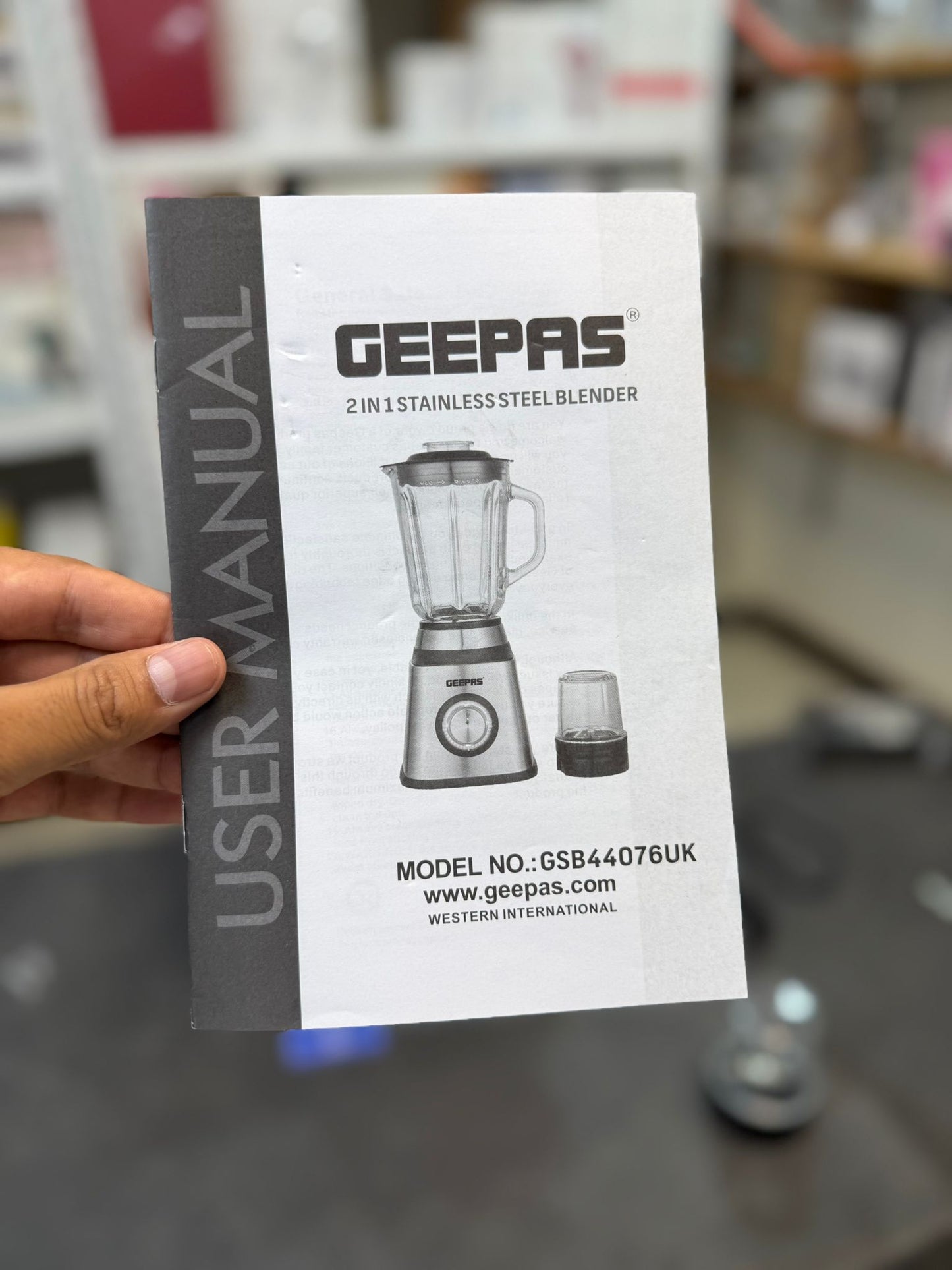 Geepas GSB44076UK 2-in-1 Blender & Grinder 600W Galaxiee