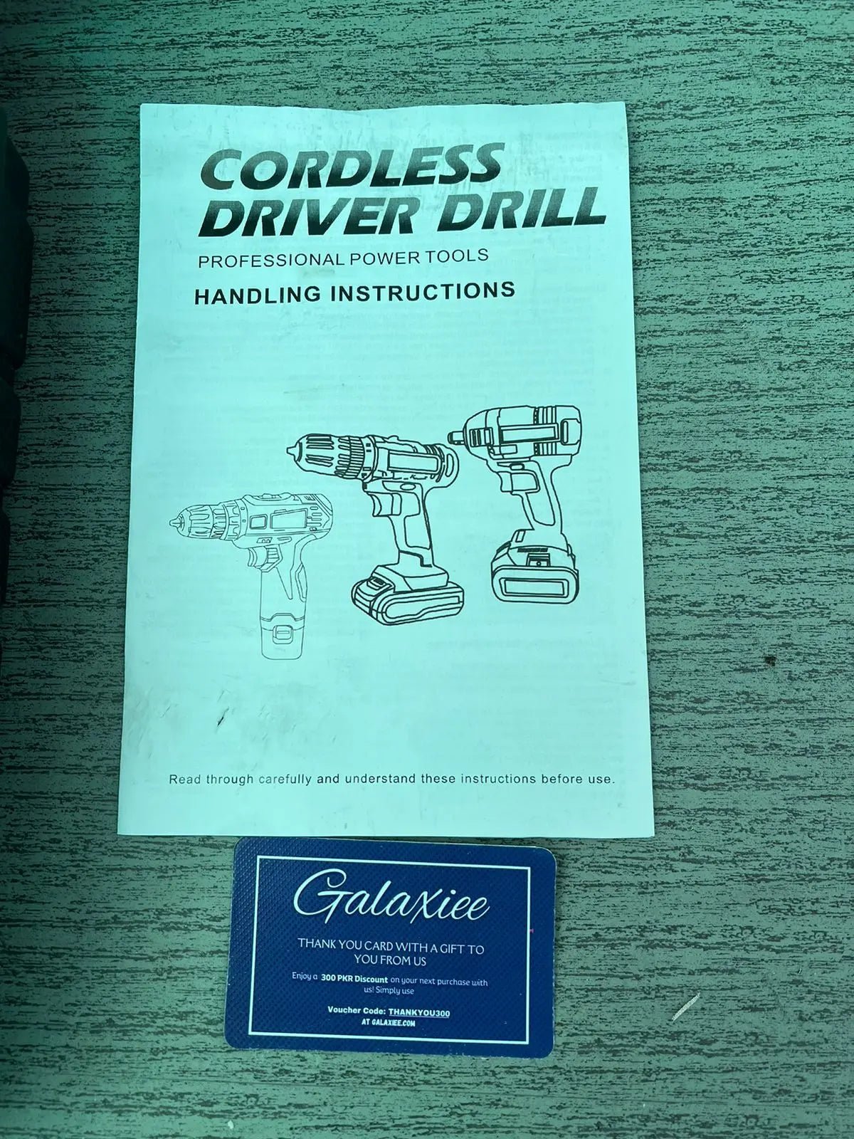 deWalt Drill set - Galaxiee.com