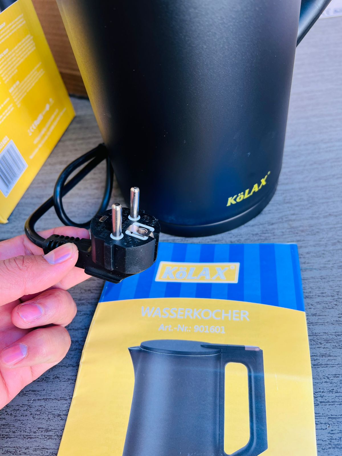 Kolax Electric Kettle Double Insulated German Lot - Galaxiee.com