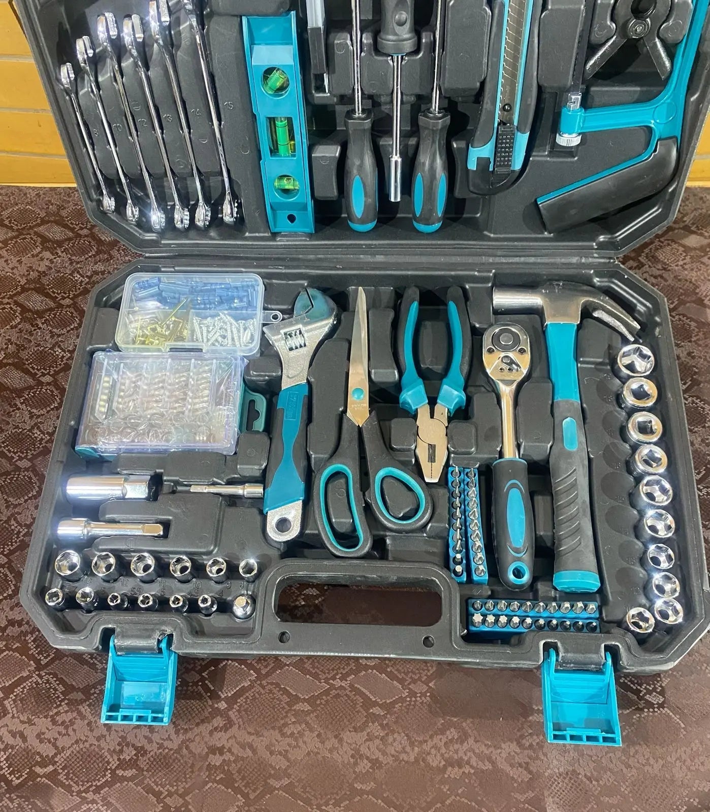 LOT IMPORTED 257 Pcs Tool Box Kit All in One - Galaxiee.com