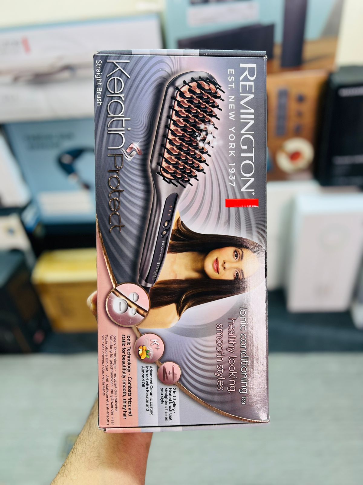 Remington Keratin Protect Straight Brush CB7480 - Buy Online Pakistan | Galaxiee.com