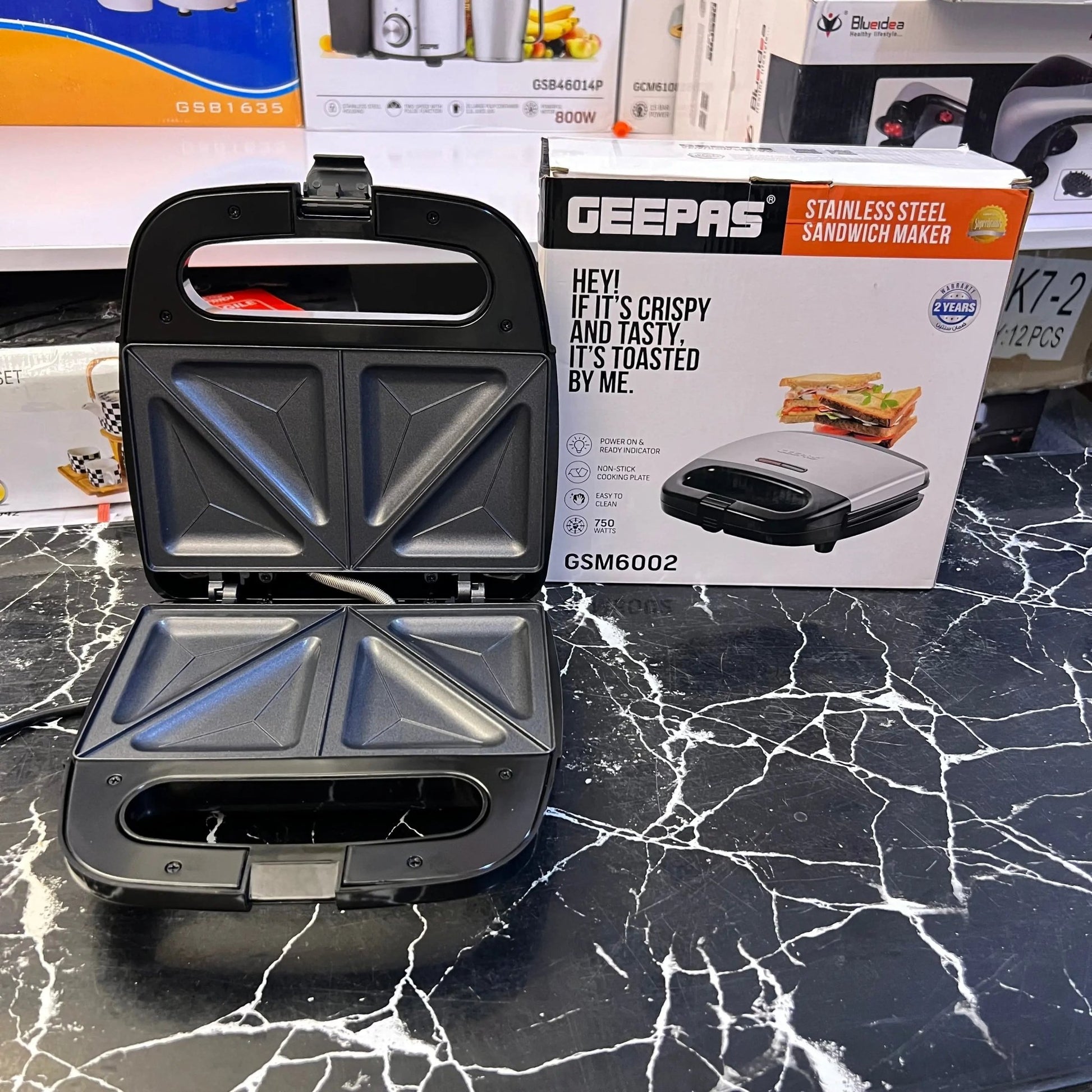 Geepas Stainless Steel Sandwich Maker GSM6002 - #galaxiee.com#