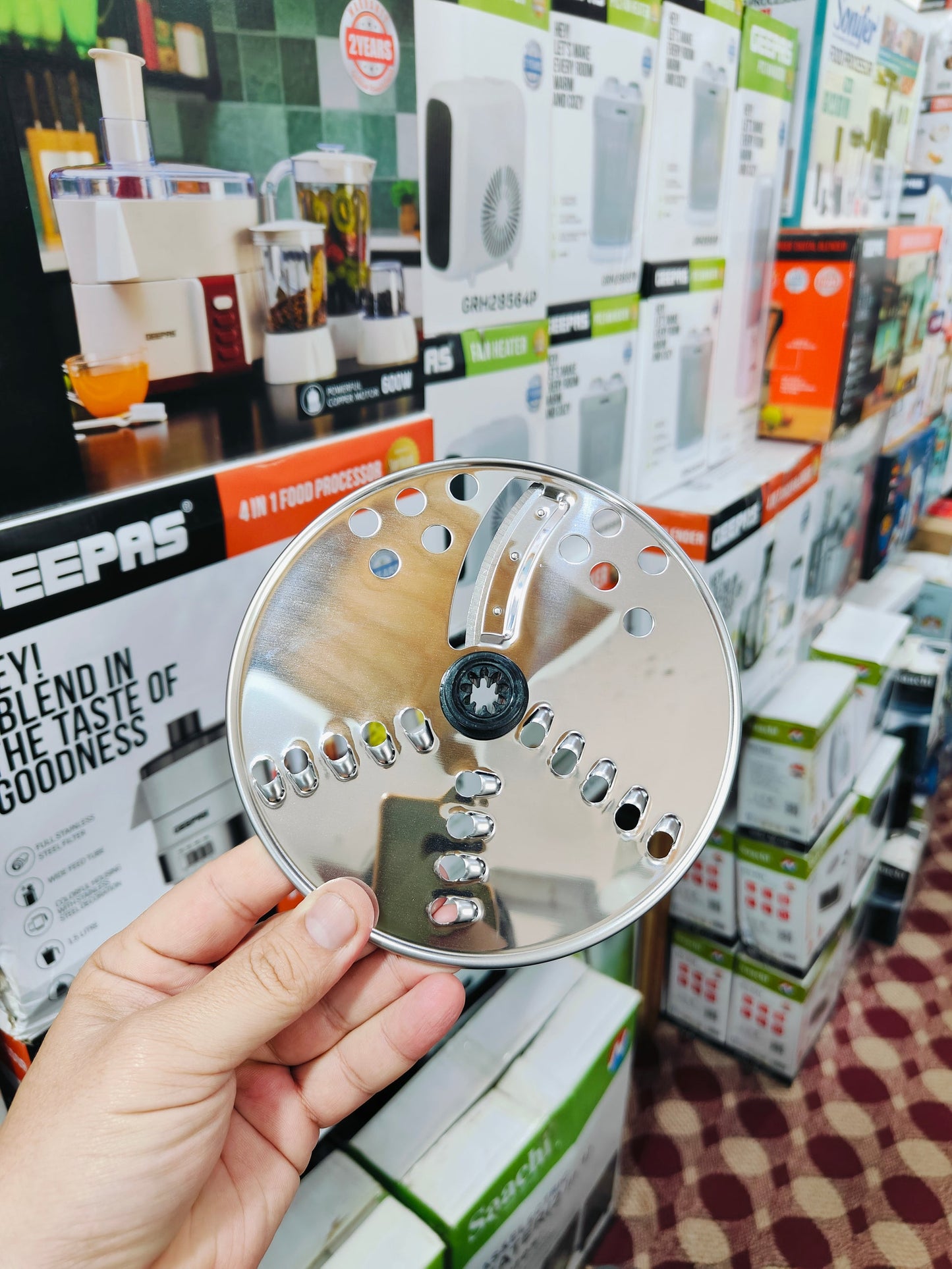 Geepas GSB46016 12-in-1 Kitchen Master Juicer Blender | 800W Multi-Function Food Processor with LCD Display