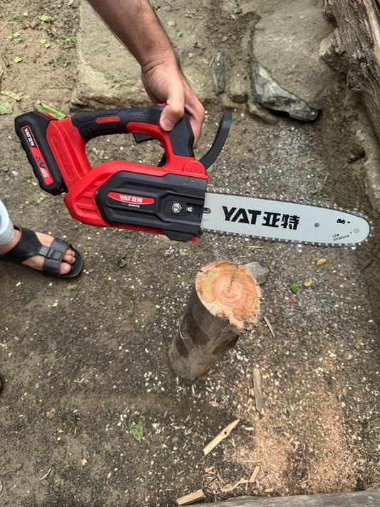 YAT Commercial Rechargeable chainsaw