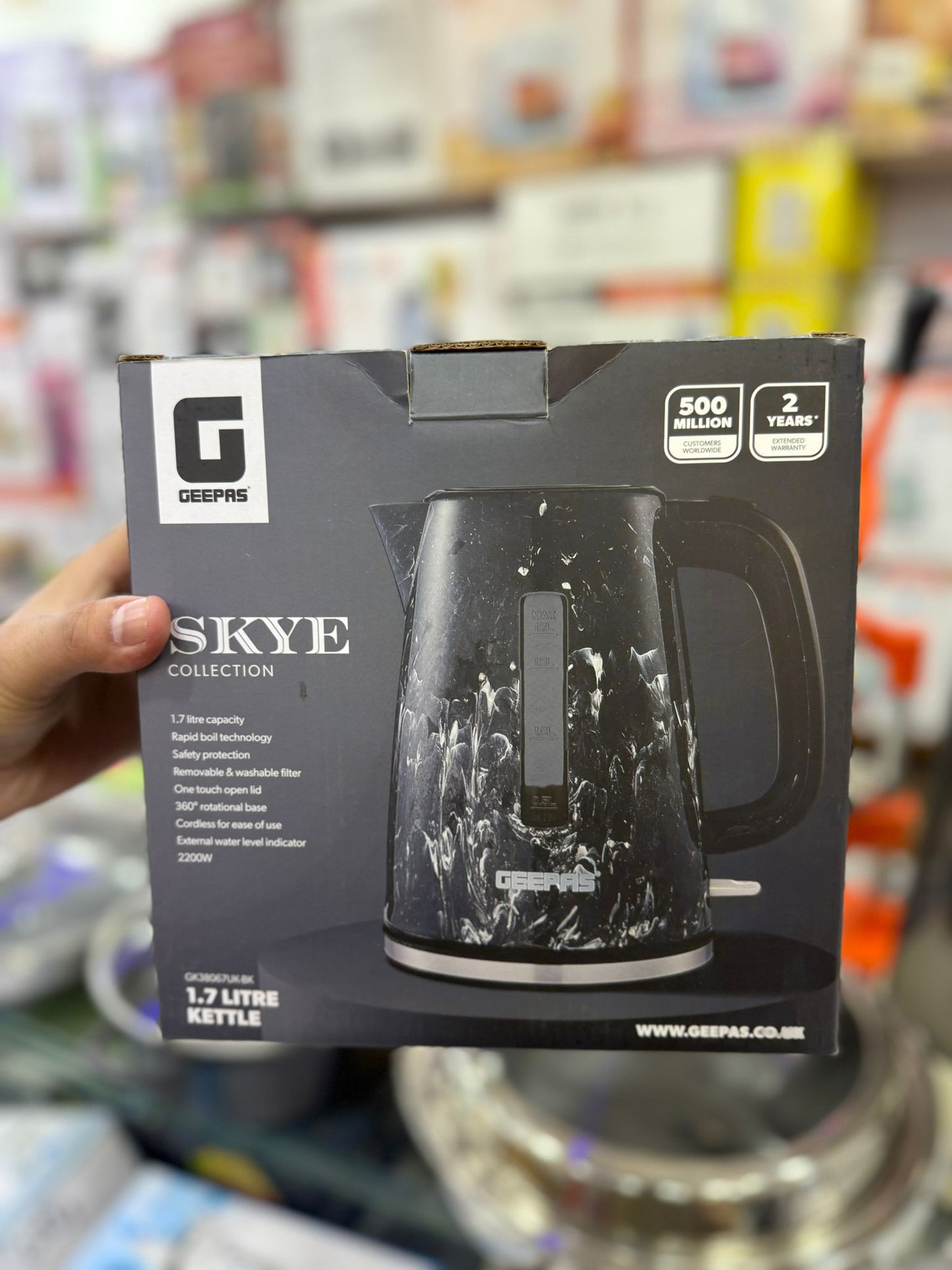 Geepas 1.7 L Electric Kettle – 2200W Rapid Boil