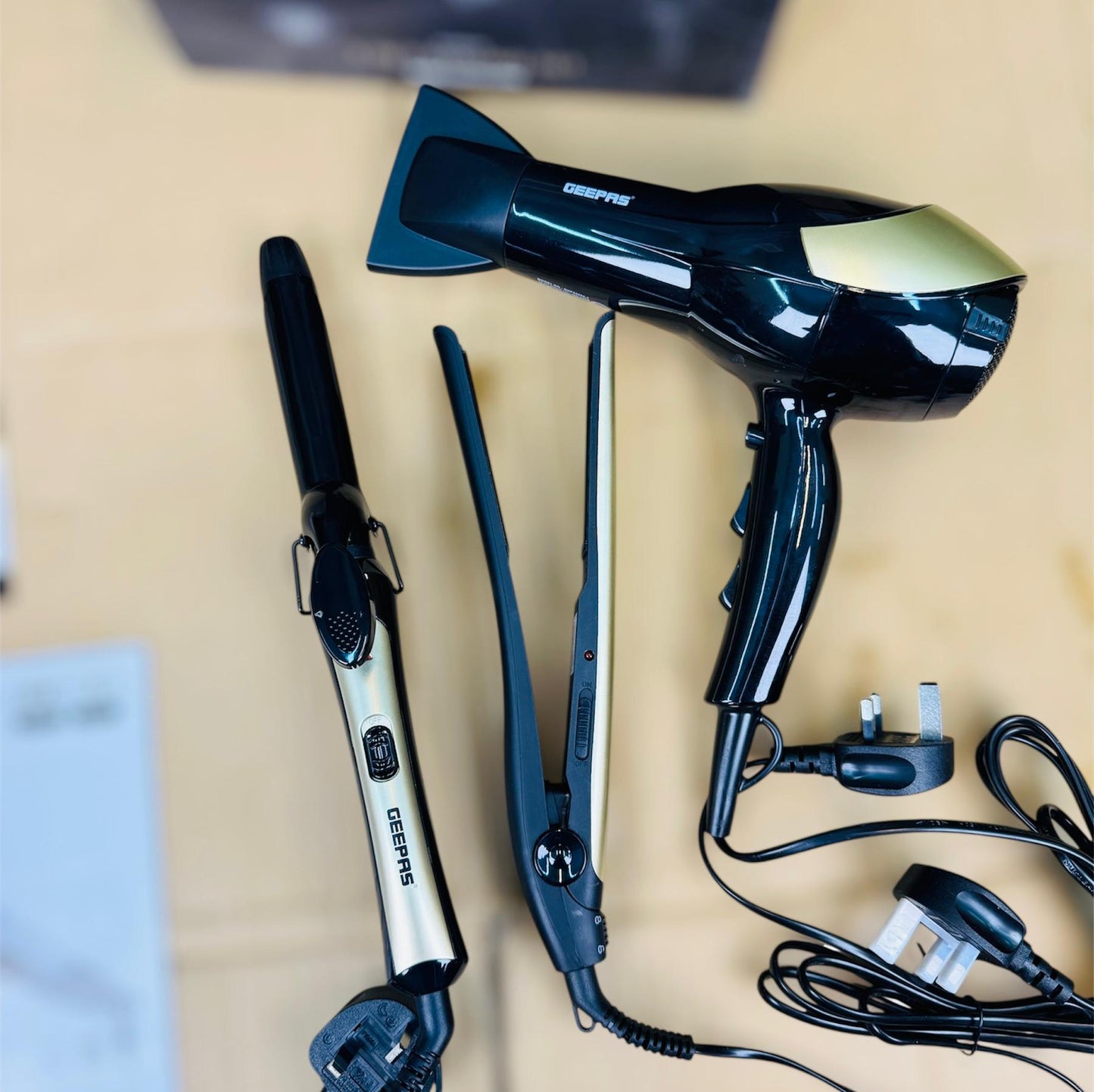 3-in-1 Hair Dryer, Curler & Straightener Combo – Complete Styling Kit for Fast Drying, Straightening & Curling