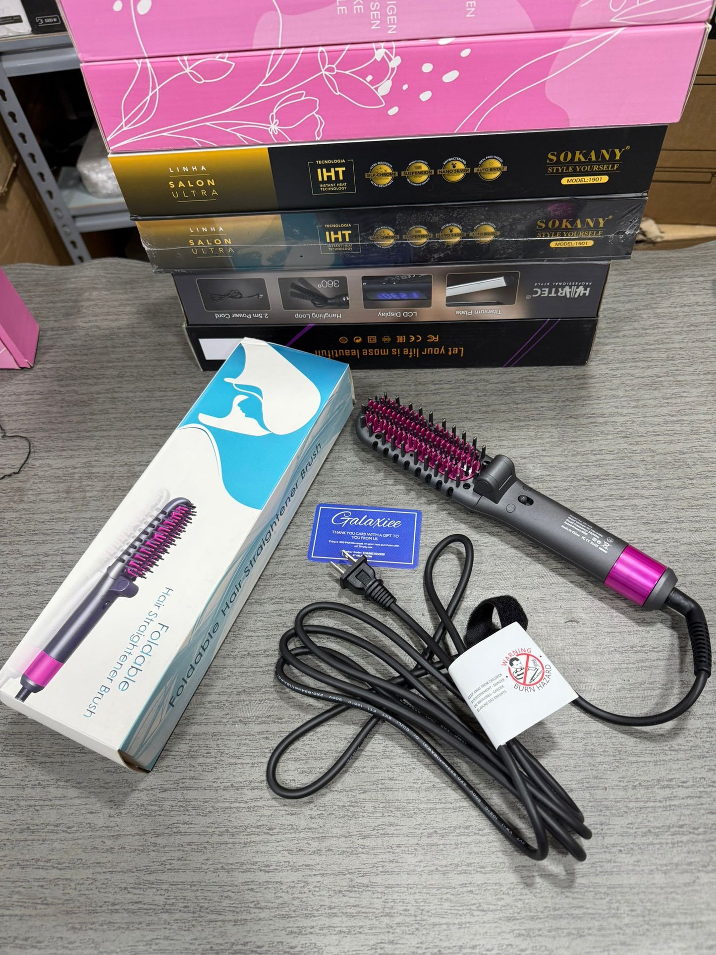 3 in 1 Foldable Hair Brush Mini Straightener Comb Electric Beard Hair Straightener Brush