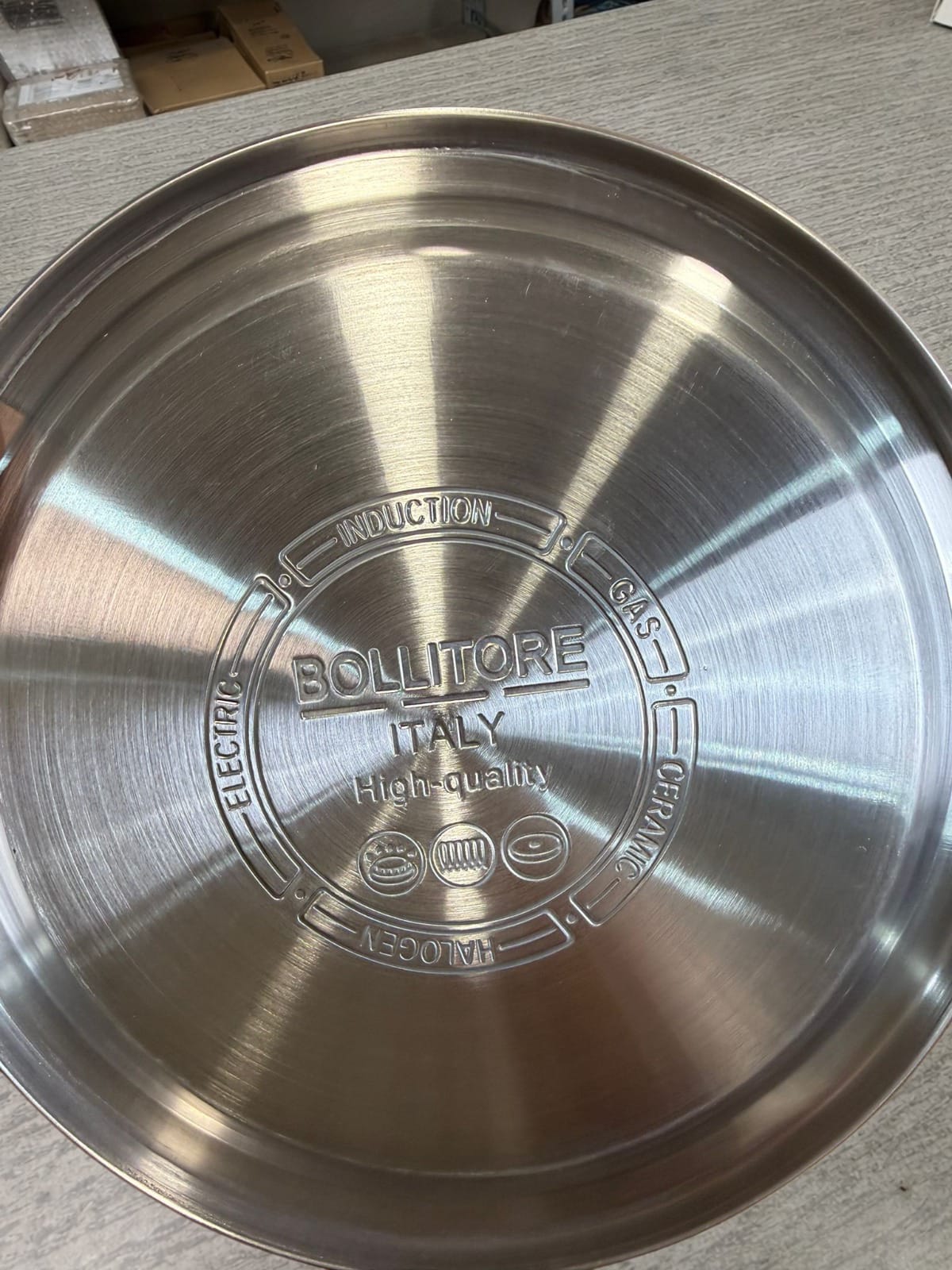 Bollitore Italy 3.2L Premium Tea Kettle – Elegant Gold Stovetop Kettle with Ergonomic Handle