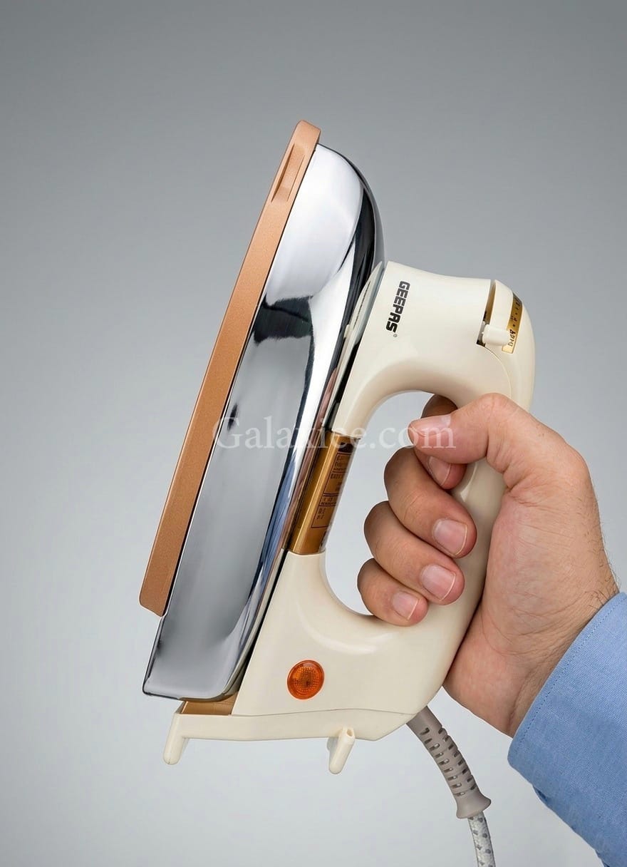 Geepas UK Lot Smooth Operator Dry Iron Ceramic | Galaxiee