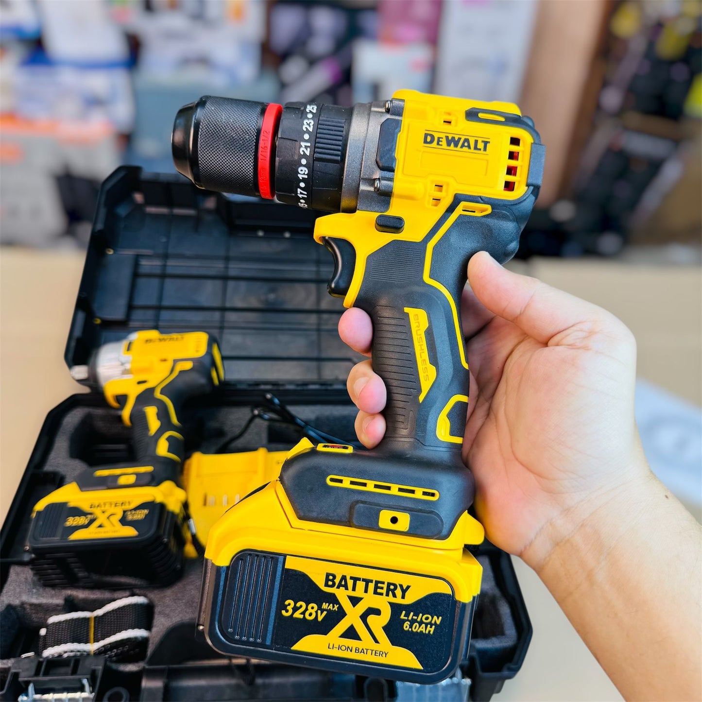 DeWalt 2in1 Cordless Drill Impact Wrench Brushless Kit Galaxiee