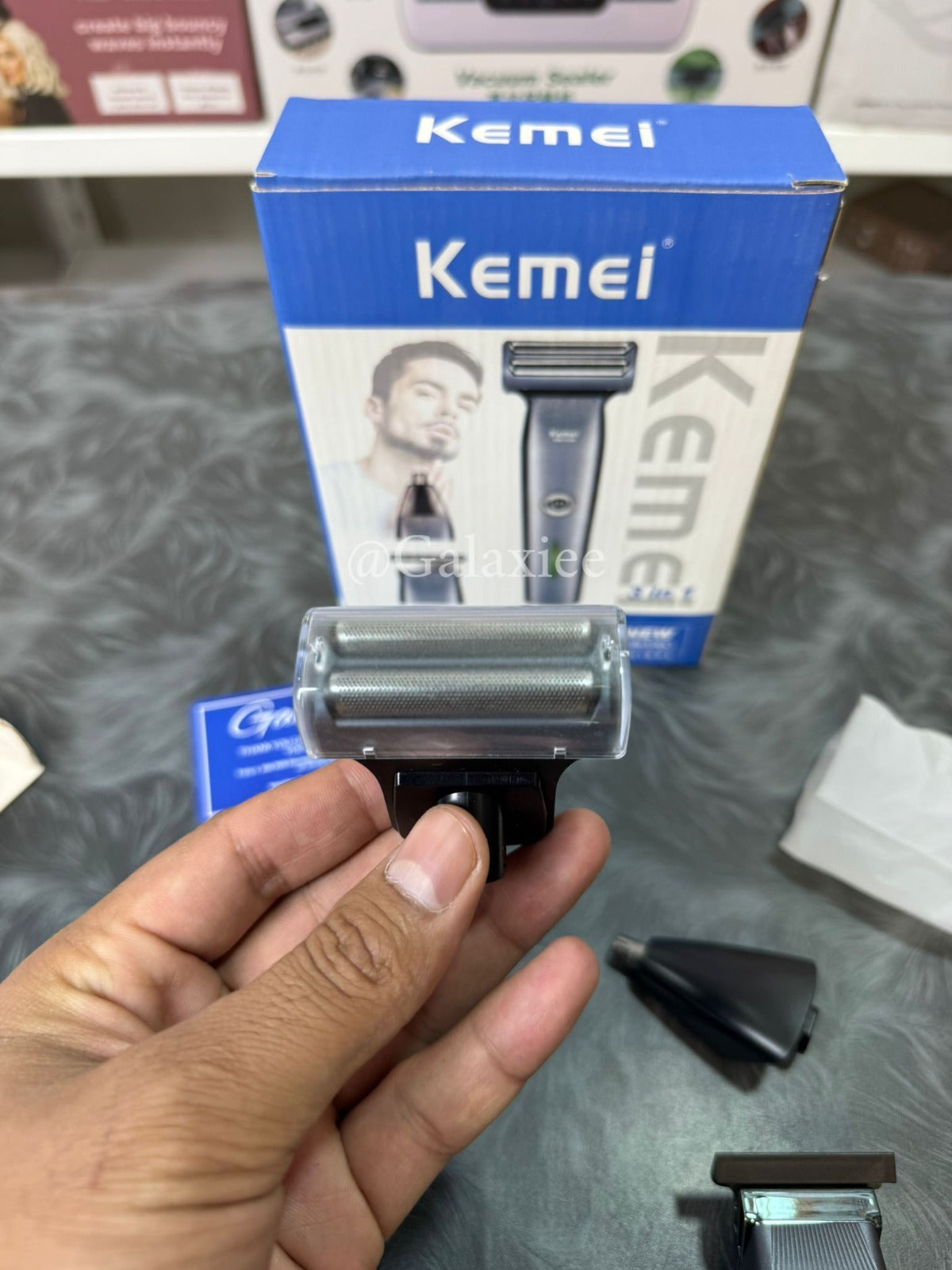 Kemei KM-519A 3-in-1 Grooming Kit Rechargeable Shaver Galaxiee