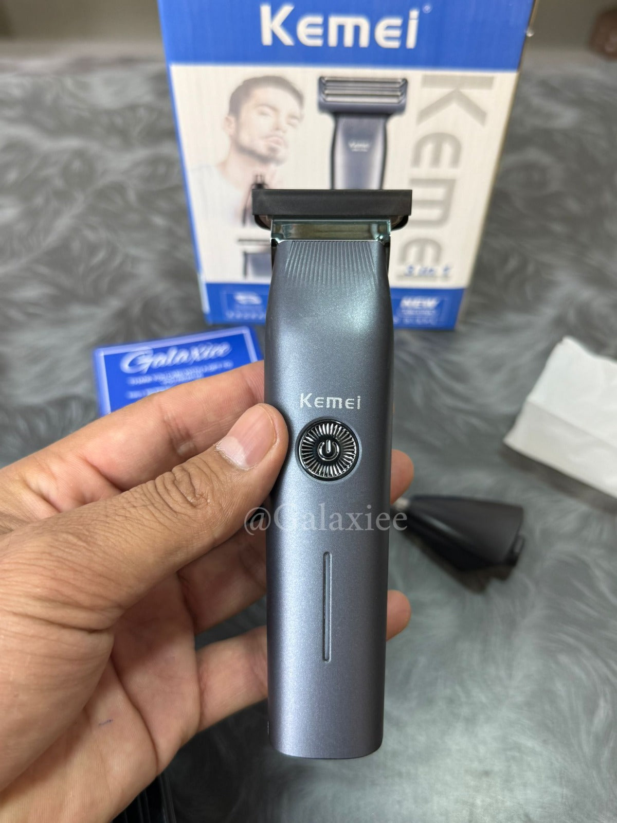 Kemei KM-519A 3-in-1 Grooming Kit Rechargeable Shaver Galaxiee