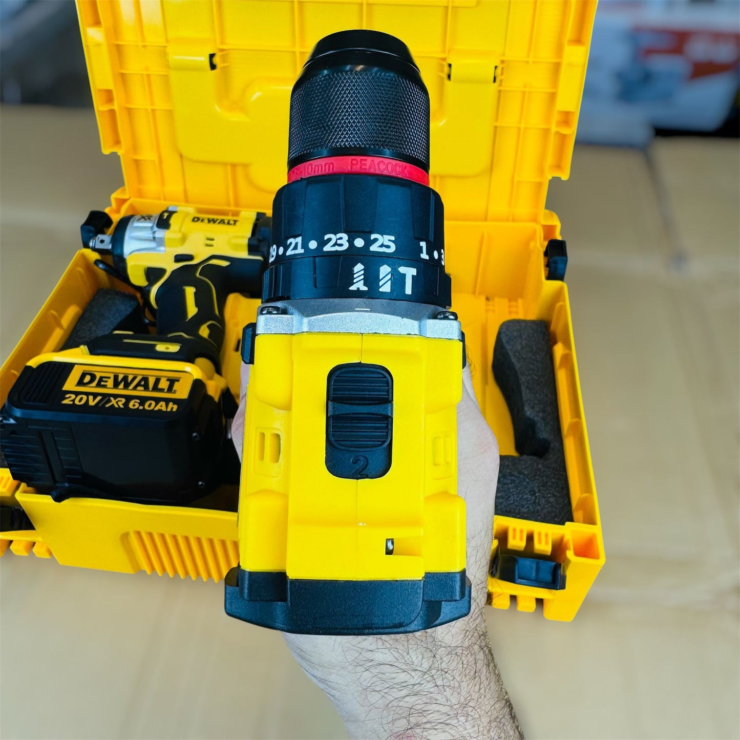 DeWalt 2-in-1 Drill & Impact Wrench Set (Czech Republic)