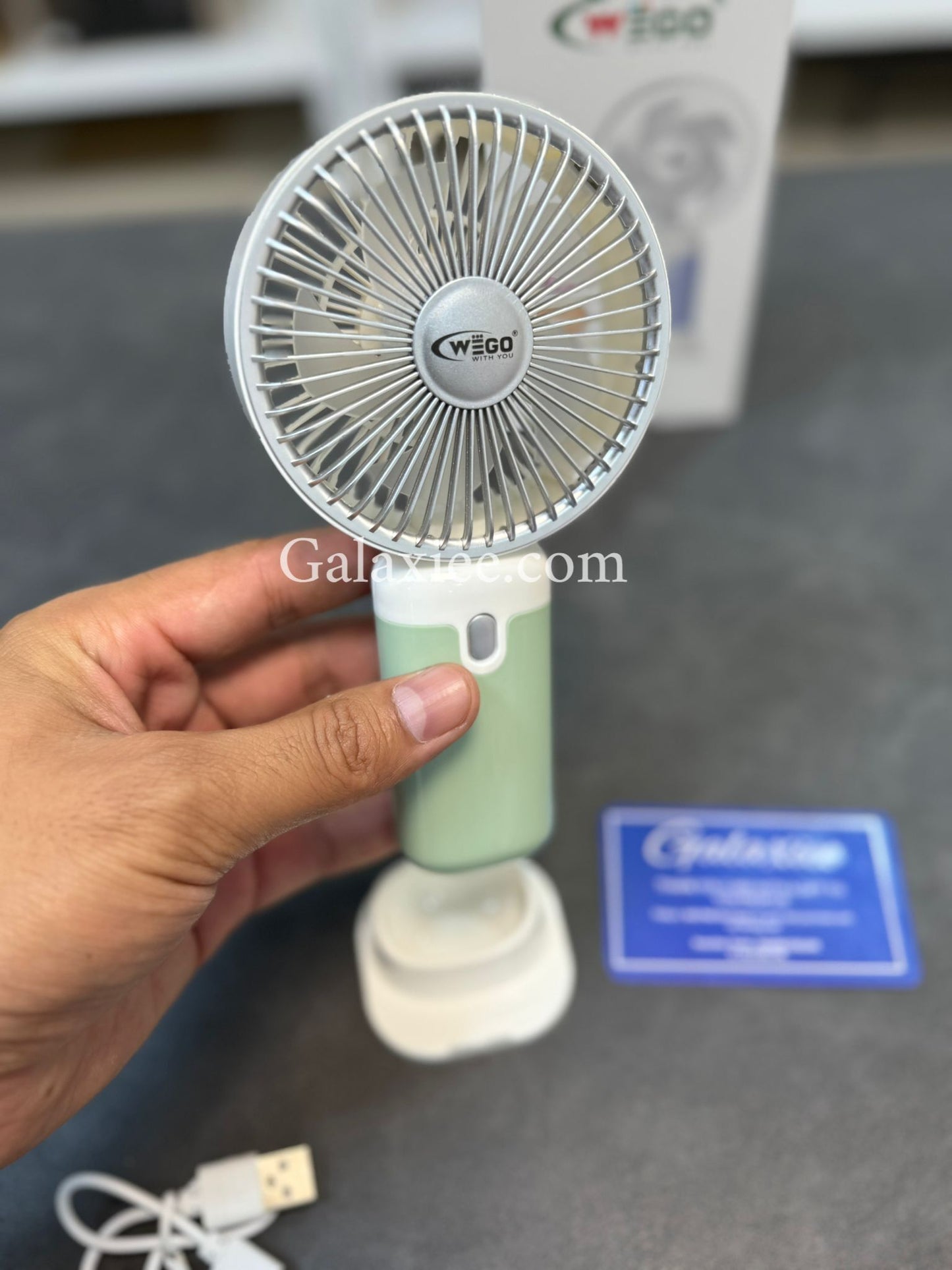 WEGO WG-2501 Mini Fan Rechargeable Portable Galaxiee