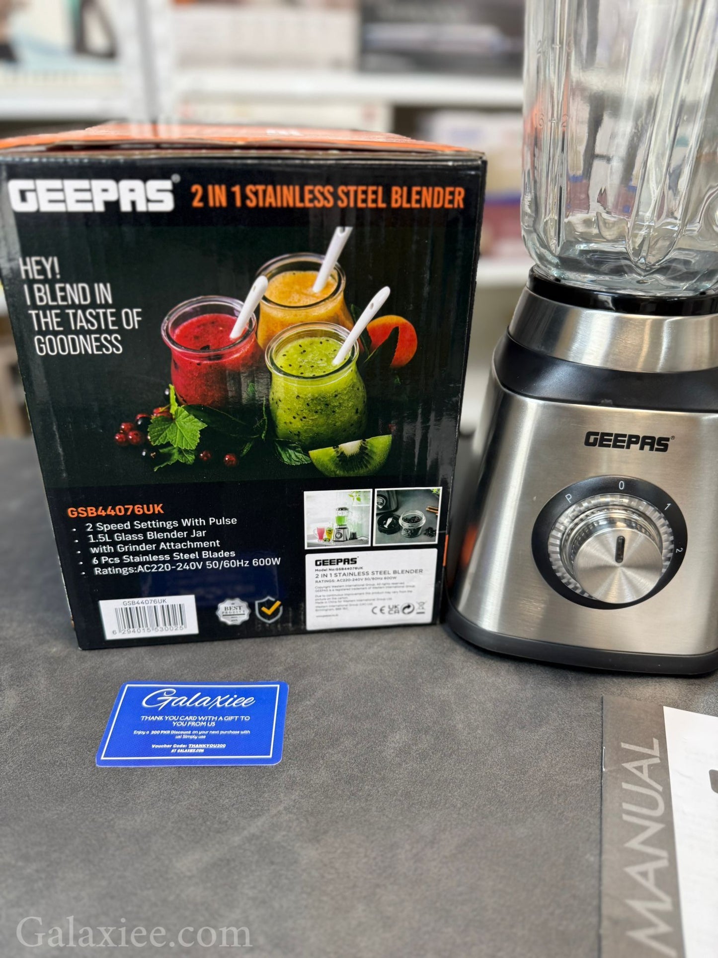 Geepas GSB44076UK 2-in-1 Blender & Grinder 600W Galaxiee