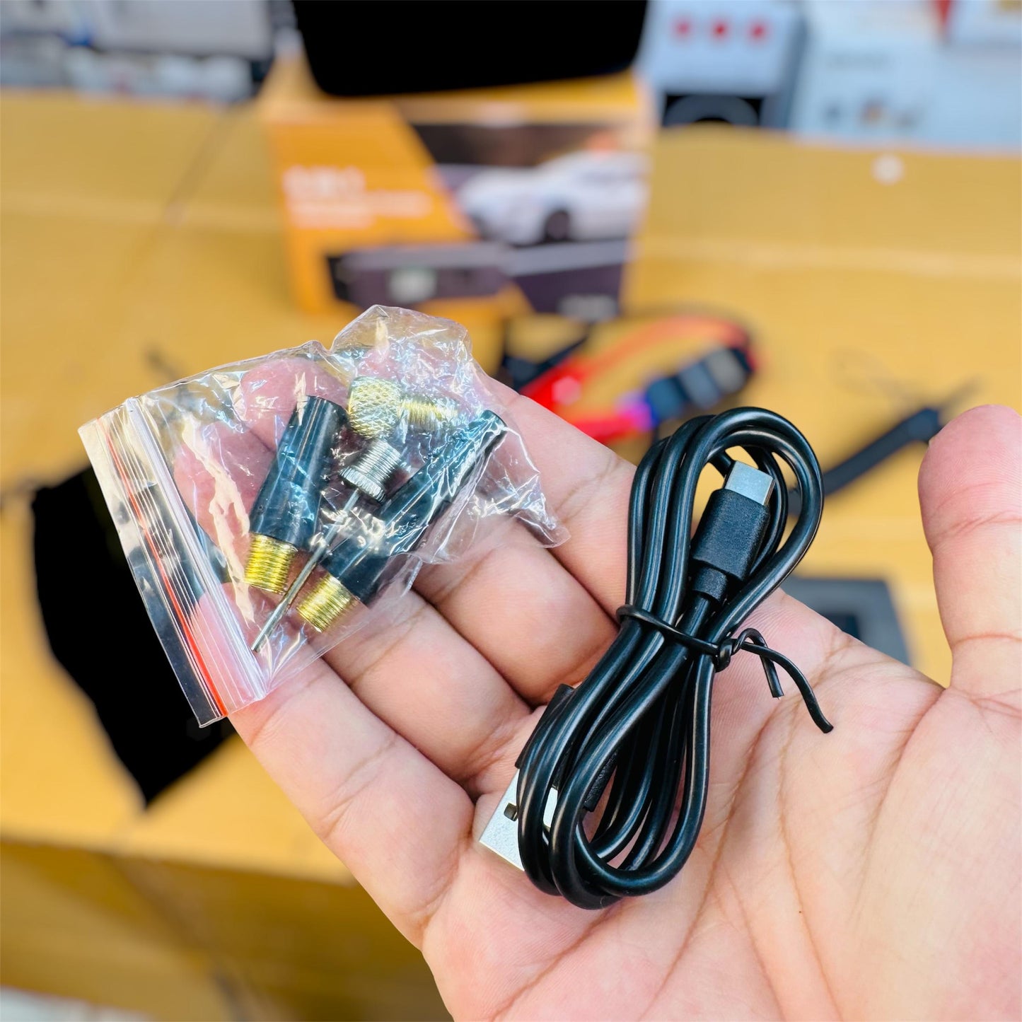 6-in-1 Multifunction Portable Jump Starter (EK-20008)