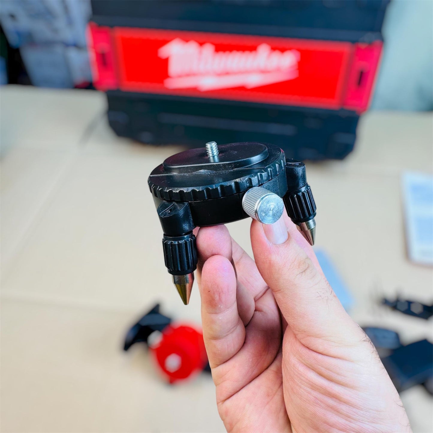 Milwaukee 360° Rechargeable Laser Level