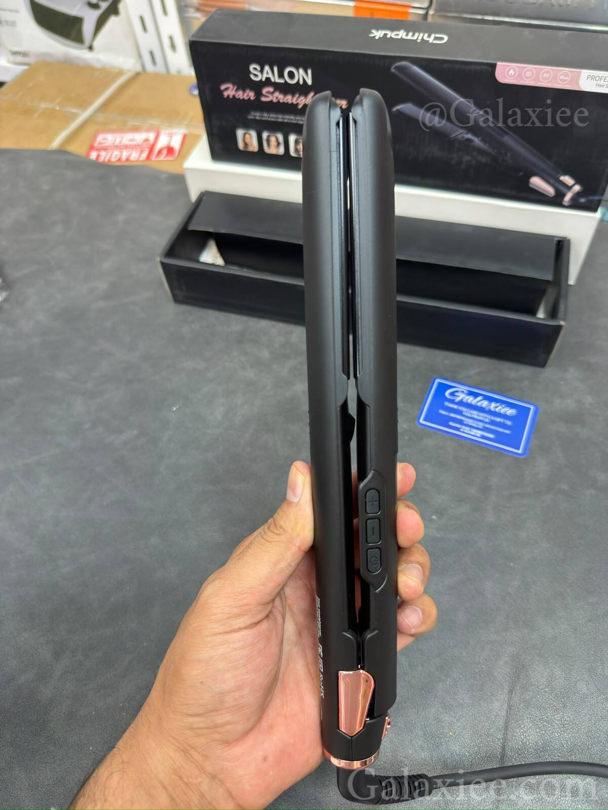 Chimpuk Professional Salon Hair Straightener & Curler 65W – Galaxiee