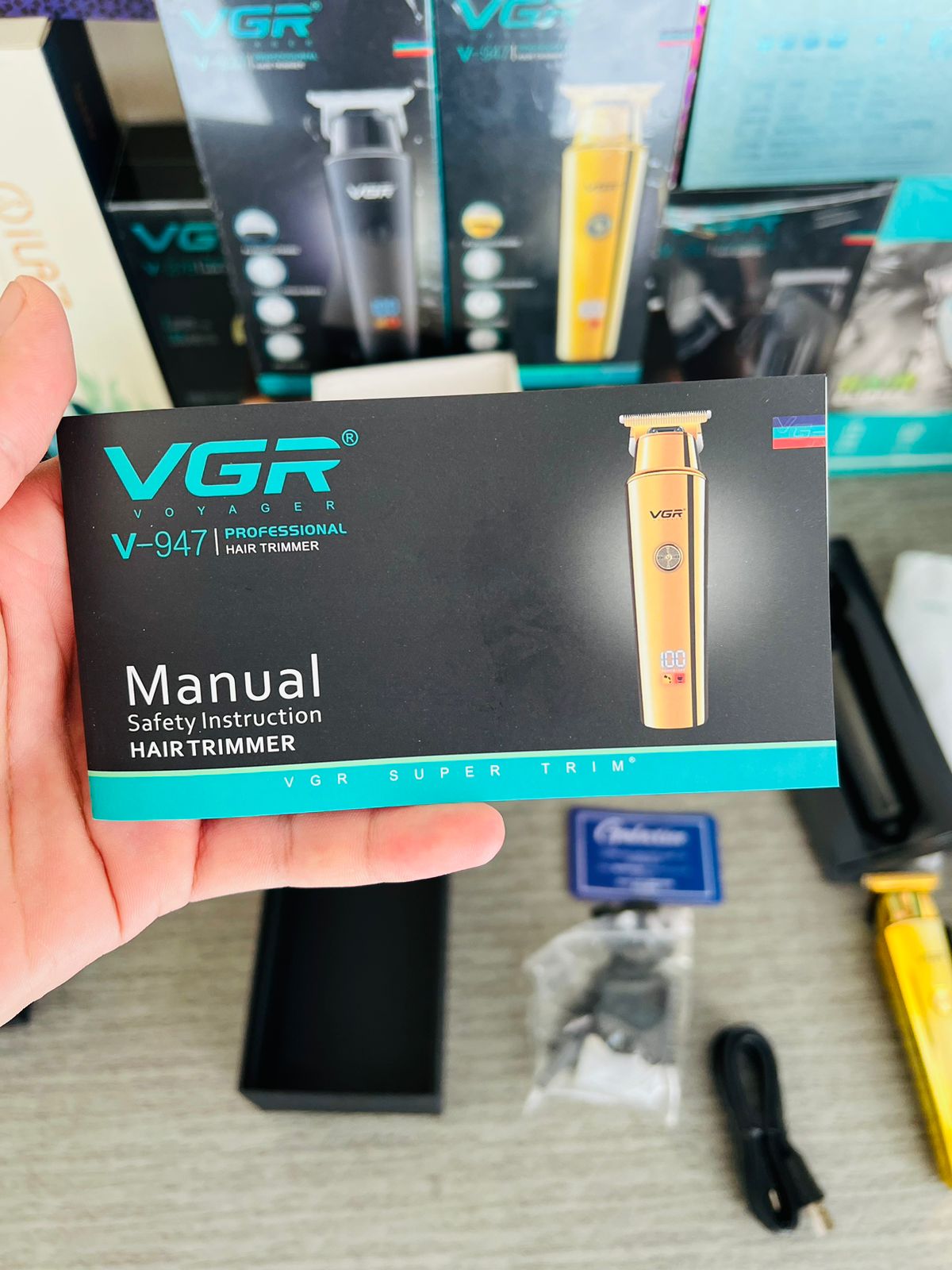 VGR Hong Kong Lot Rechargeable Professional Hair Trimmer - #galaxiee.com#