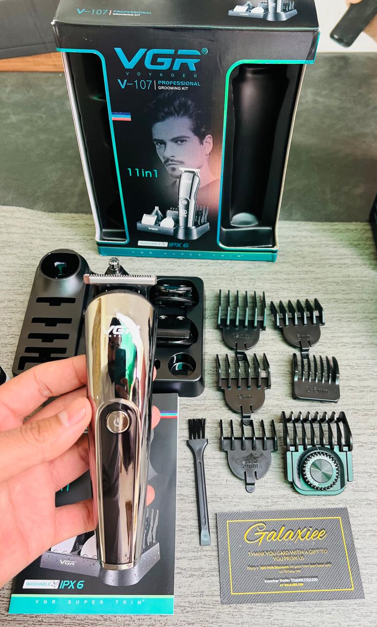 VGR  Professional 11-in-1 Grooming Kit Waterproof