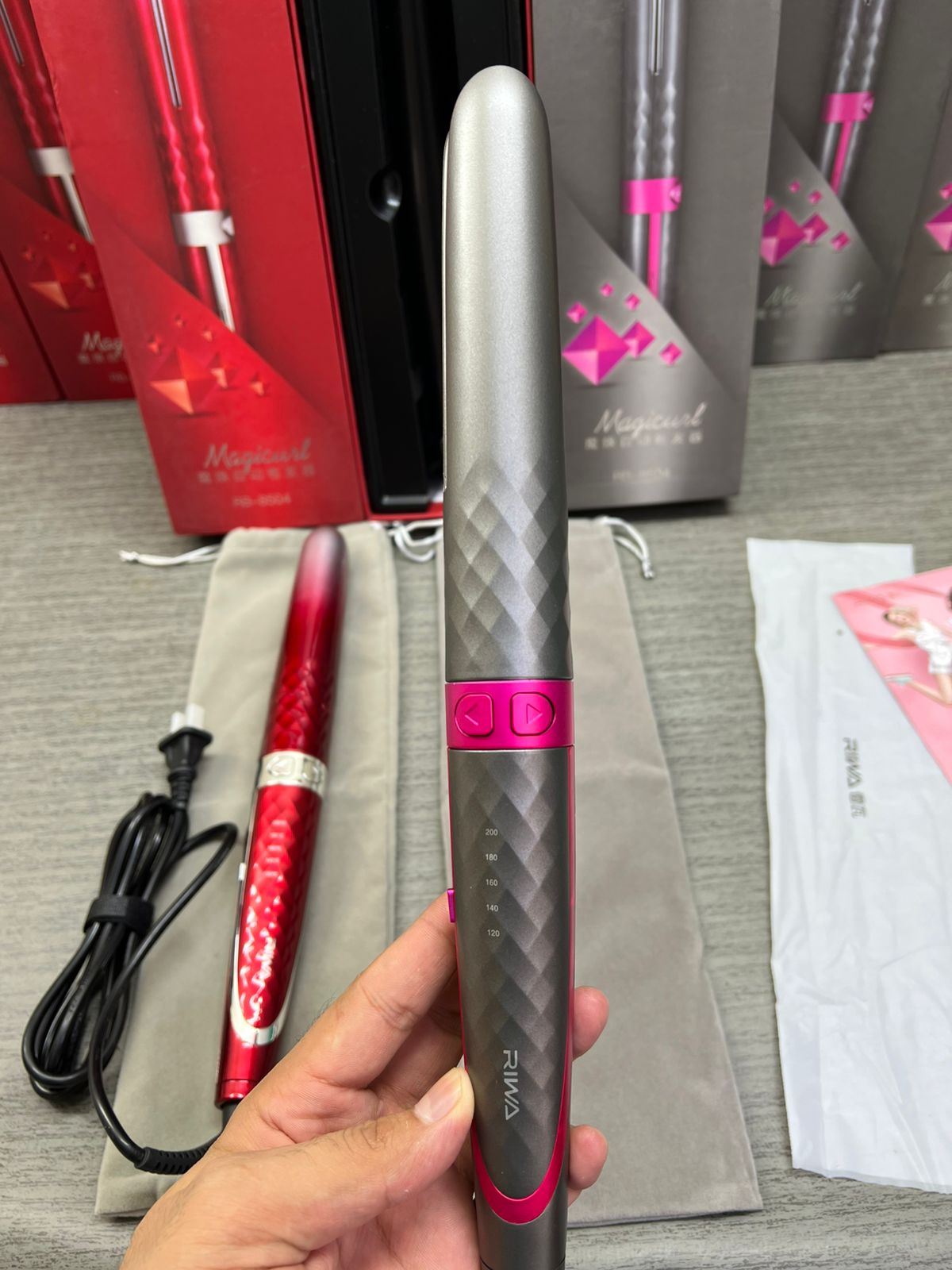 Riwa 2-in-1 Hair Straightener & Roller