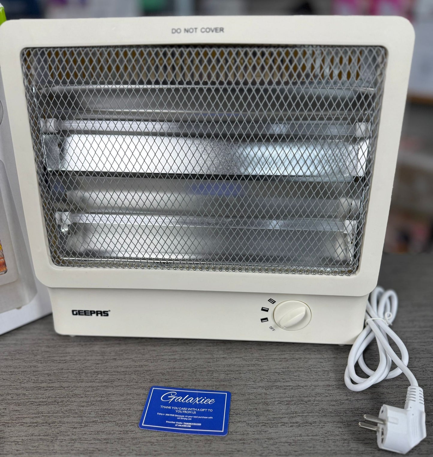 Geepas Quartz Heater GQH9553P – 400/800W Instant Room Heating with Tip-Over Safety