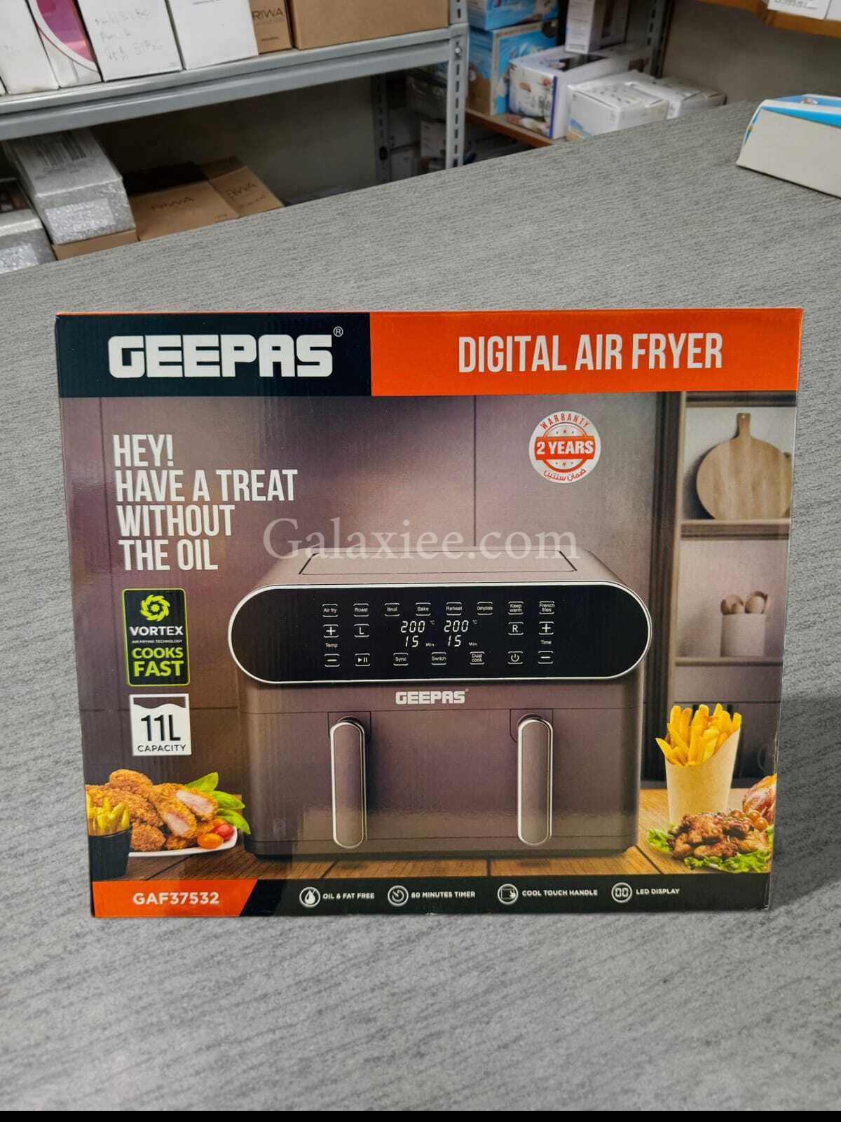 Geepas Digital 11L Air Fryer – Dual Zone, Oil-Free Cooking with Separator