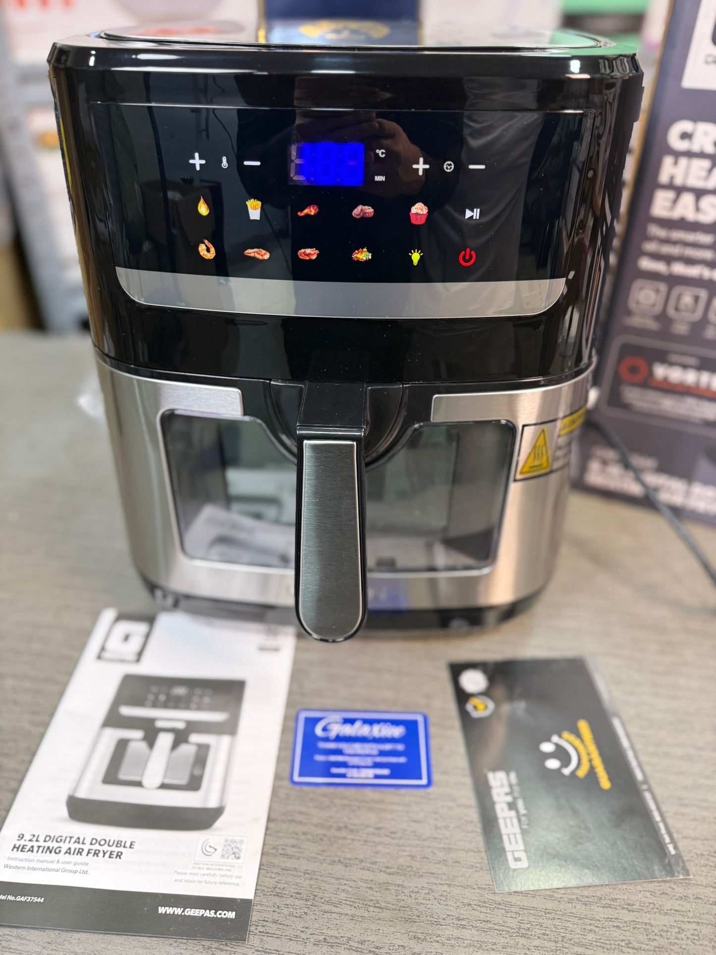 Geepas 9.2L Double Heating Digital Air Fryer 2150W | LED Display | GAF37544