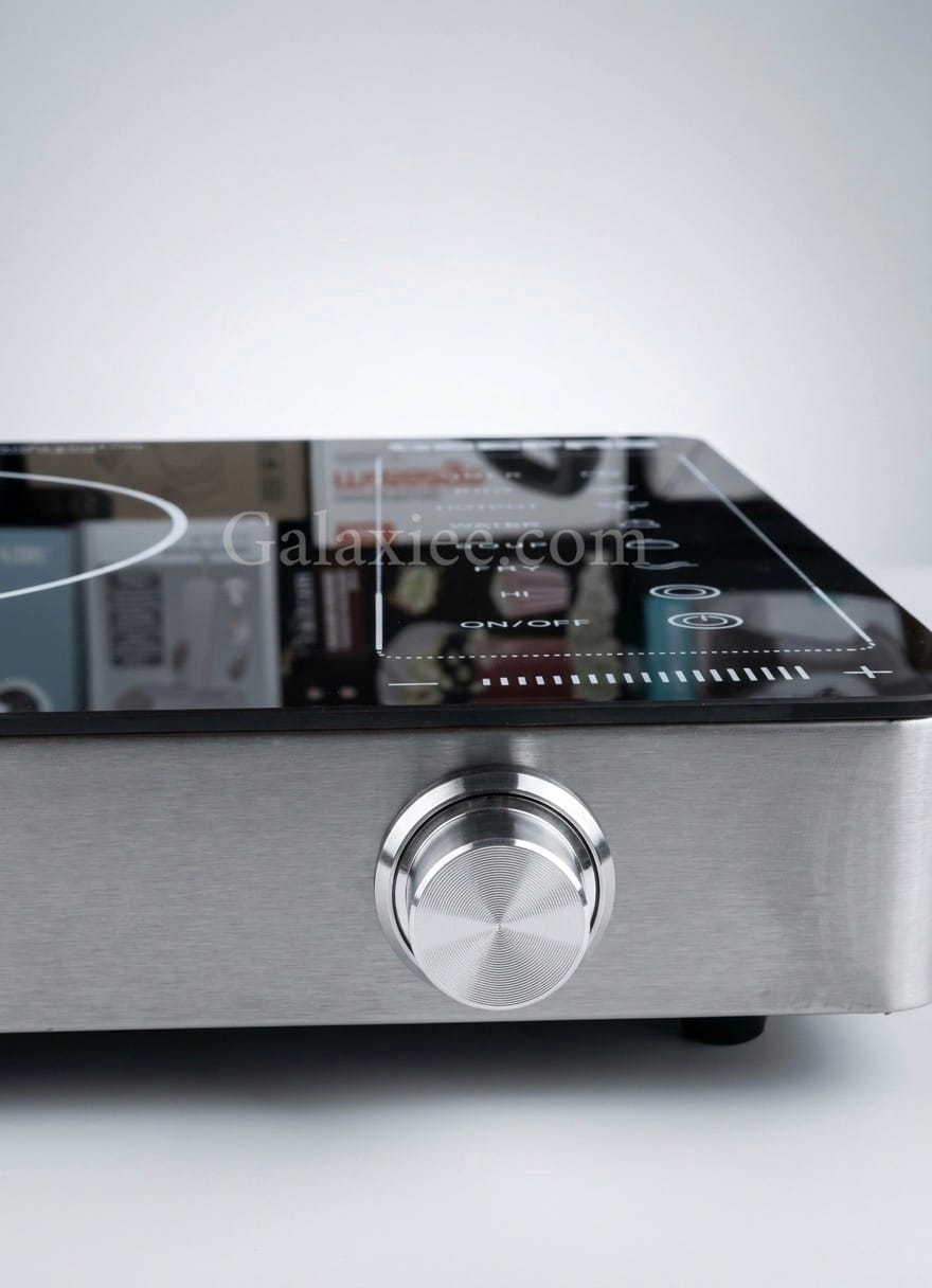 Geepas GIC6924P Infrared Cooker 2800W Digital | Galaxiee
