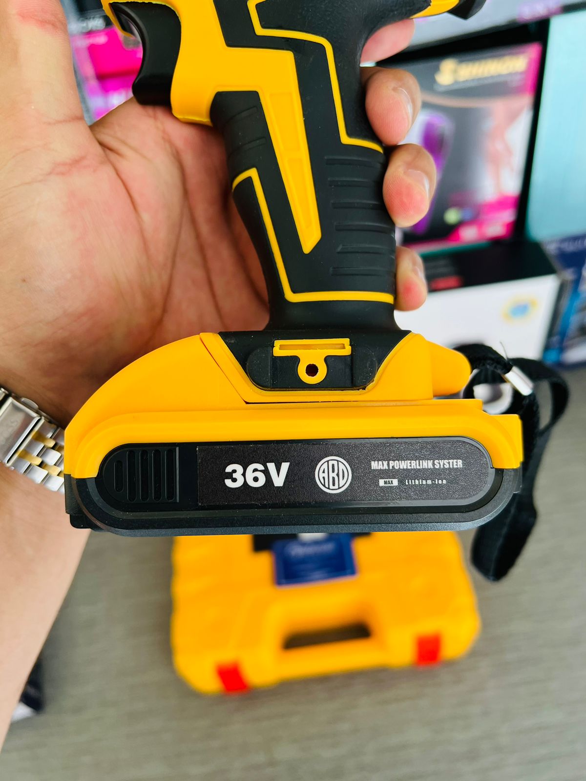 AMAZON LOT 36V ABD DRILL MACHINE AND SCREW DRIVER - Galaxiee.com