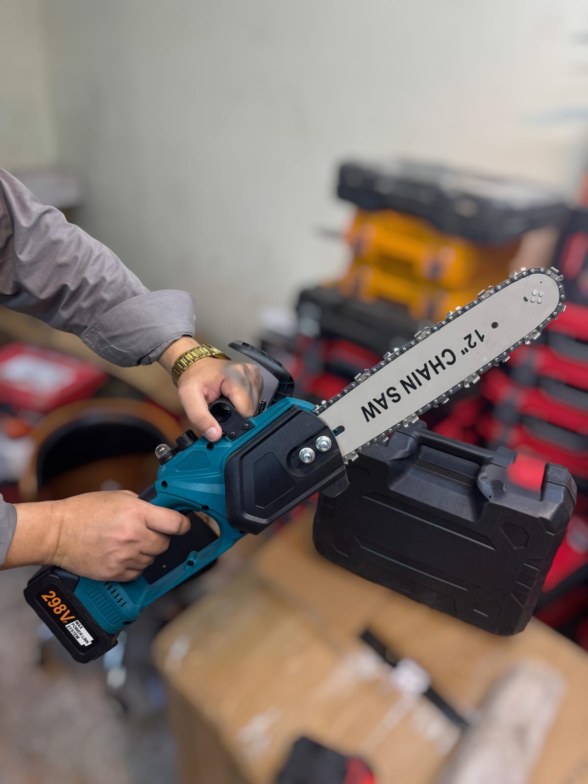 Amazon Lot Rechargeable 298V 12-Inch Chainsaw – Cordless Electric Chainsaw with Dual Bat - Buy Online Pakistan | Galaxiee.com