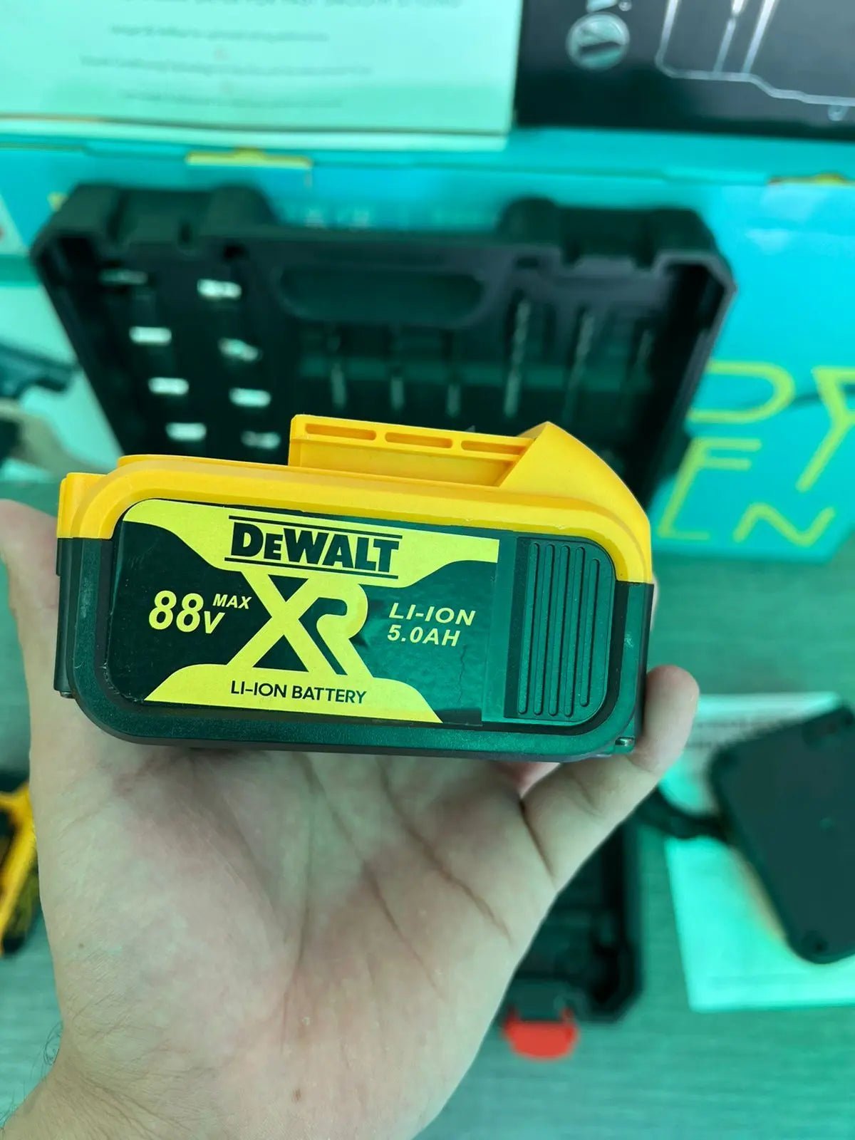 deWalt Drill set - Buy Online Pakistan | Galaxiee.com