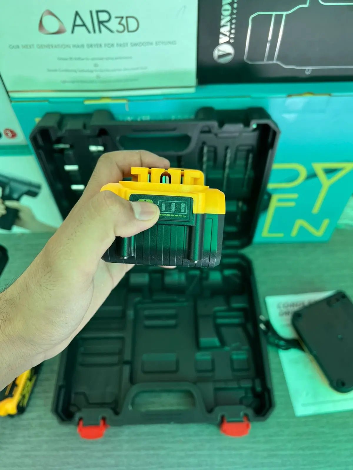 deWalt Drill set - Buy Online Pakistan | Galaxiee.com