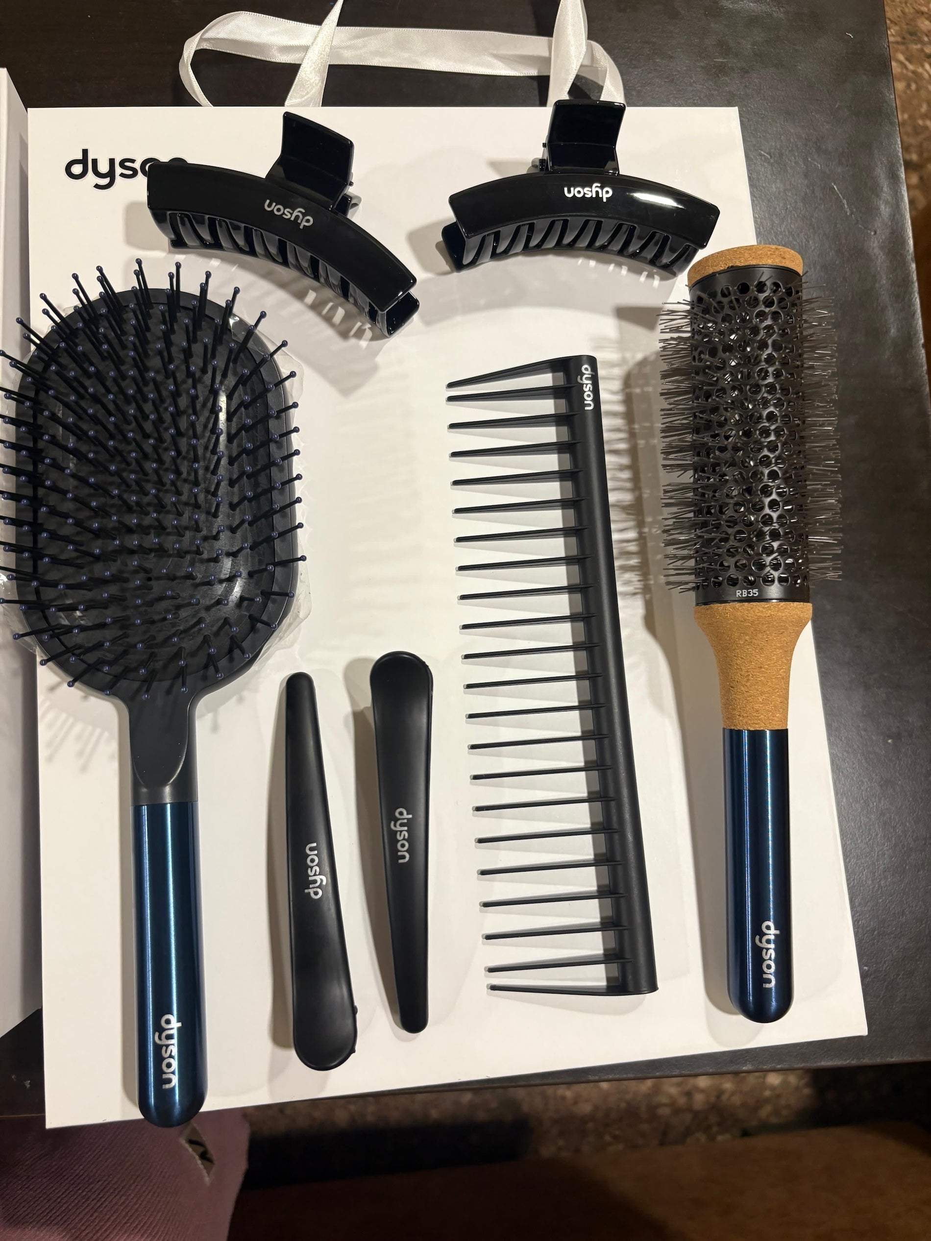 Dyson Styling Gift Box Salon experience at home - Buy Online Pakistan | Galaxiee.com