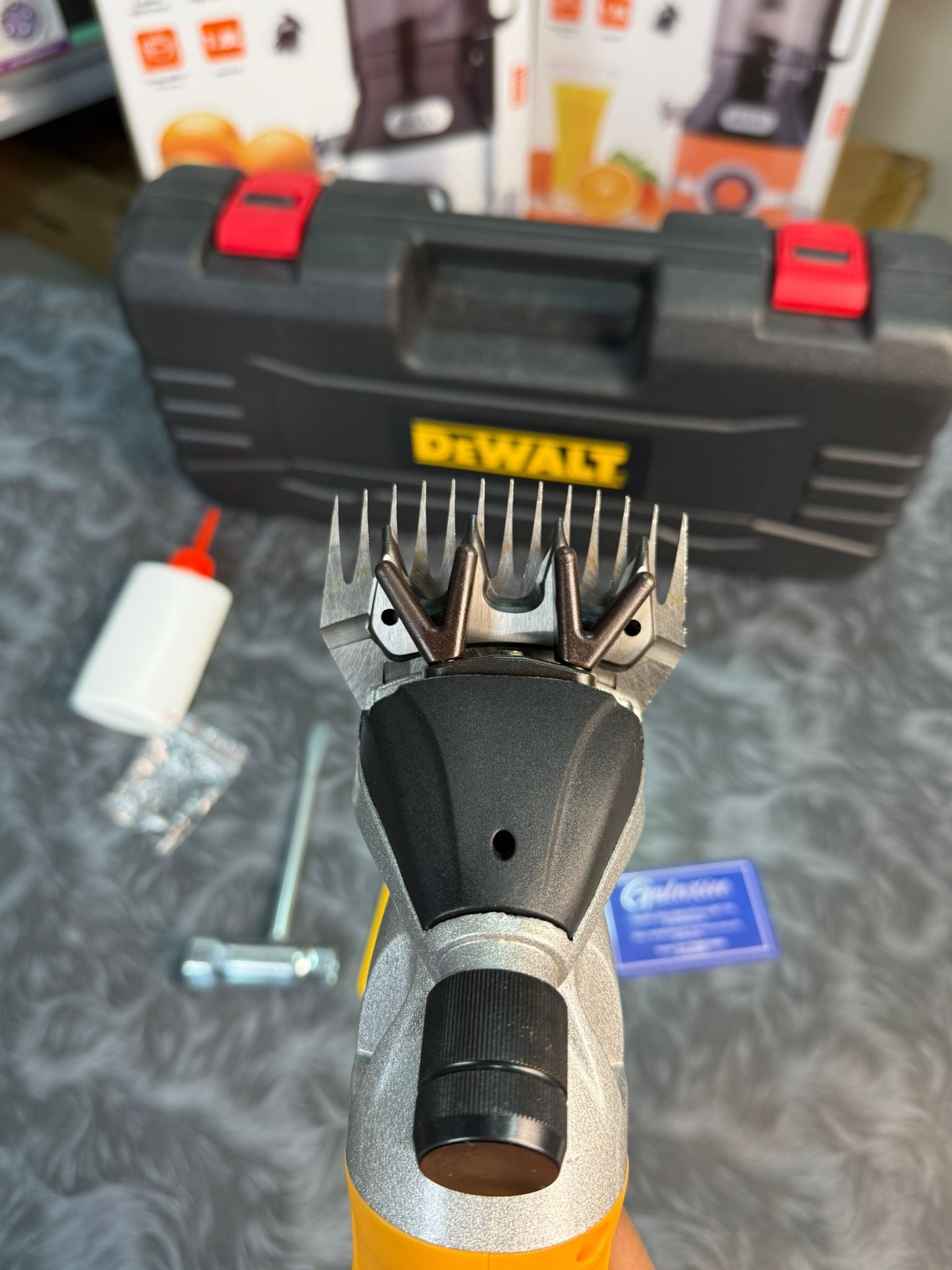 Electric Professional animal Clippers | Heavy-Duty - Buy Online Pakistan | Galaxiee.com