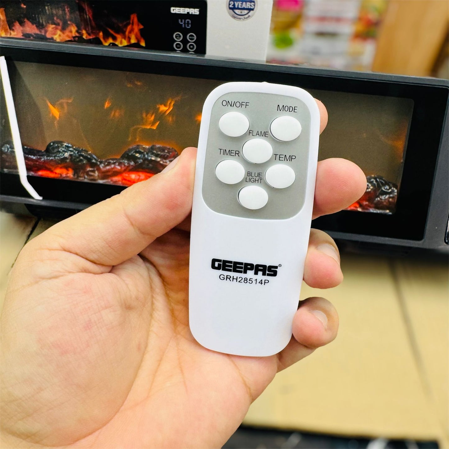 Geepas 3D Flame Wall Heater – GRH28514P - Buy Online Pakistan | Galaxiee.com