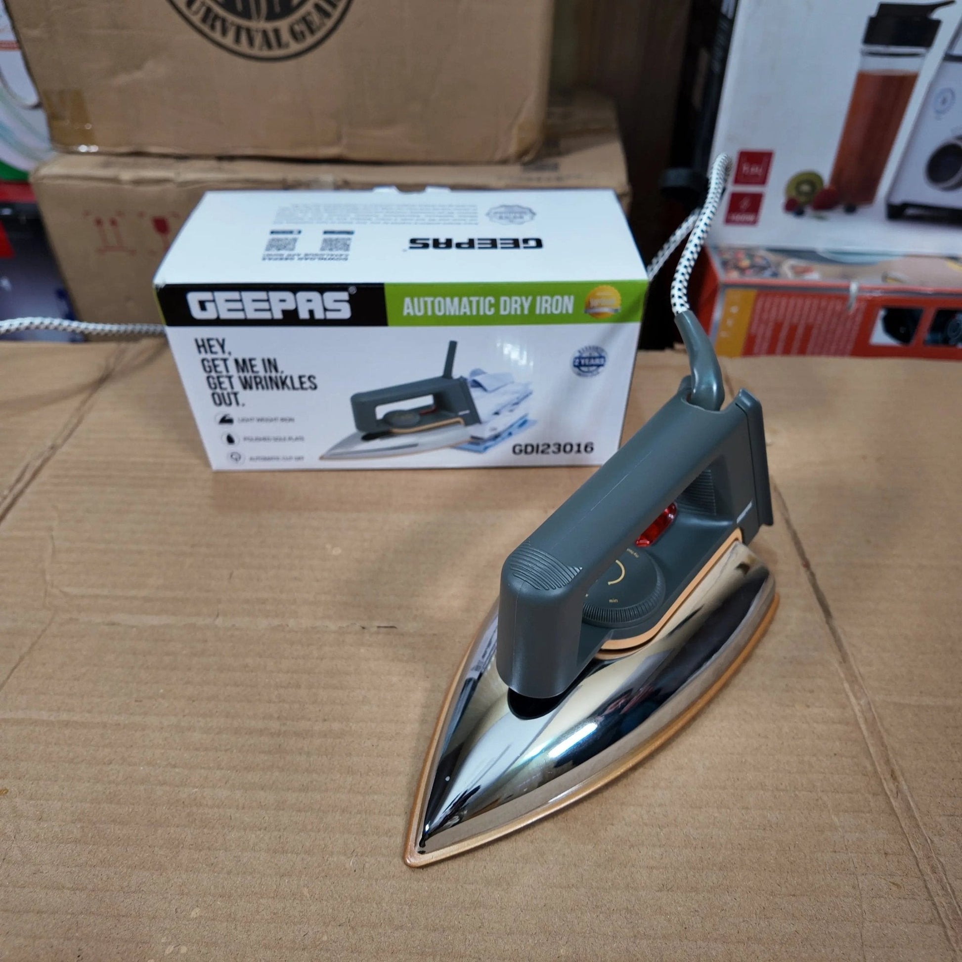 Geepas Automatic  Dry Iron GDI23016 - Buy Online Pakistan | Galaxiee.com