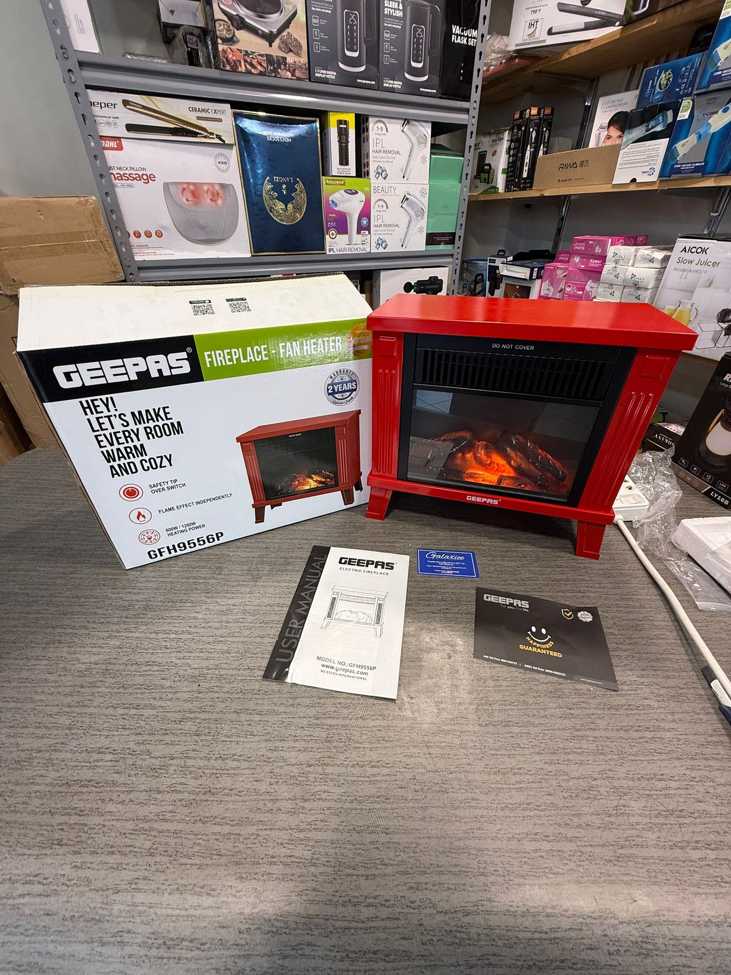 Geepas Fireplace Fan Heater GFH9556P – Mini Electric Heater with Real Log Flame Effect - Buy Online Pakistan | Galaxiee.com
