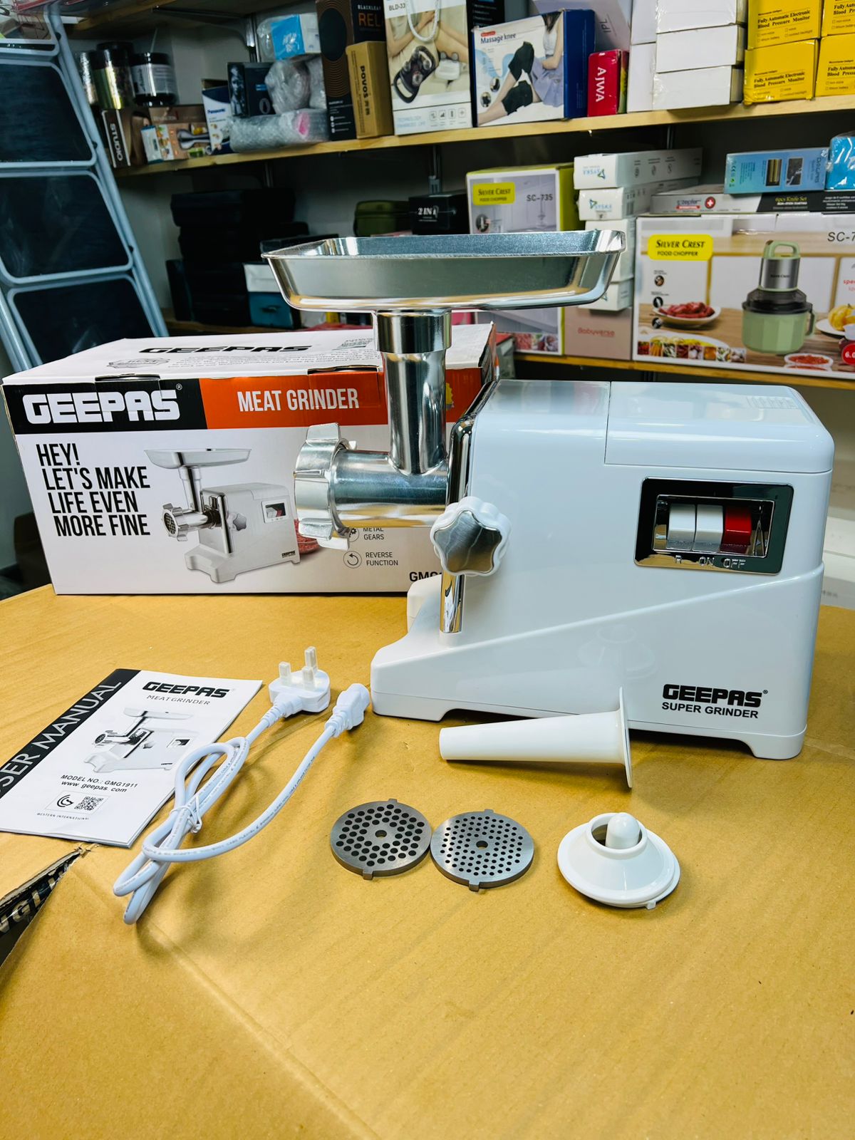 Geepas Meat Grinder (GMG1911) - Buy Online Pakistan | Galaxiee.com