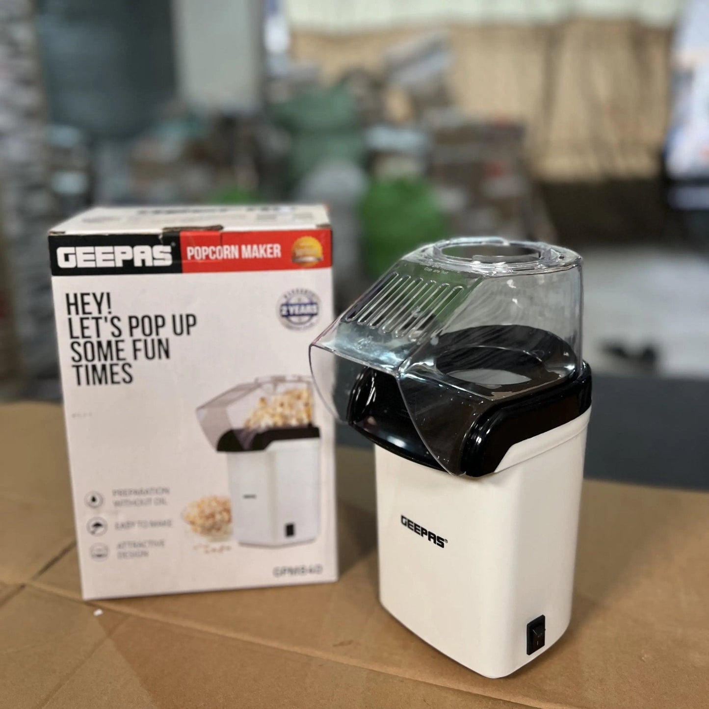 Geepas Mini Popcorn Maker GPM840 - Buy Online Pakistan | Galaxiee.com