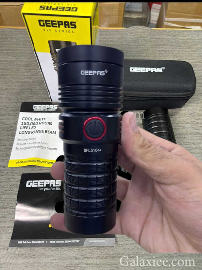 Geepas Waterproof LED Flashlight GFL51044 – 3000 Lumen, 10,000mAh Power Bank Torch - Buy Online Pakistan | Galaxiee.com