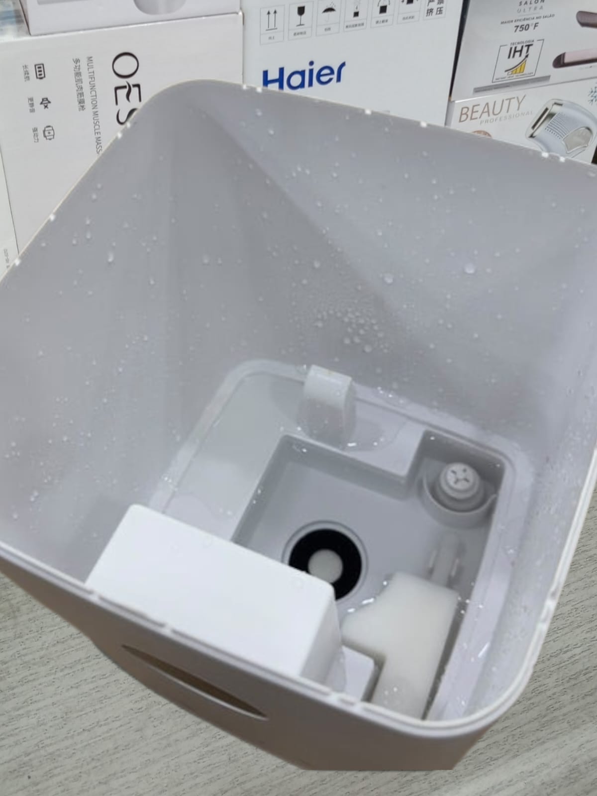 Haier Ultrasonic Humidifier 28W | Auto Humidity Control | Touch Panel | SCK-9301A - Buy Online Pakistan | Galaxiee.com