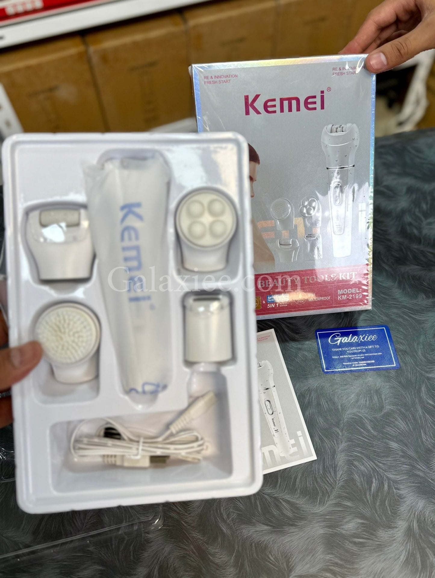 Kemei KM-2199 5-in-1 Epilator Beauty Kit Rechargeable Galaxiee