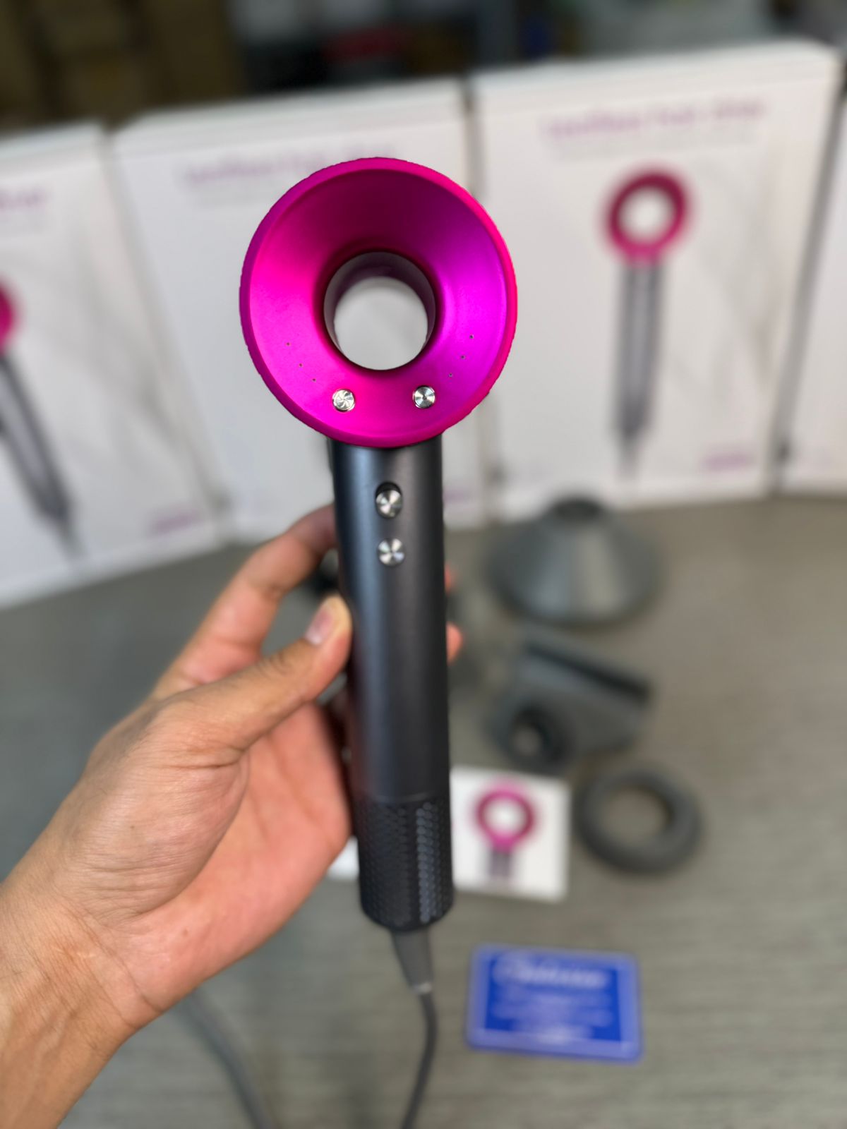 Leafless 1600W Hair Dryer & 5-in-1 Magnetic Multi-Styler with Ionic Technology - Buy Online Pakistan | Galaxiee.com