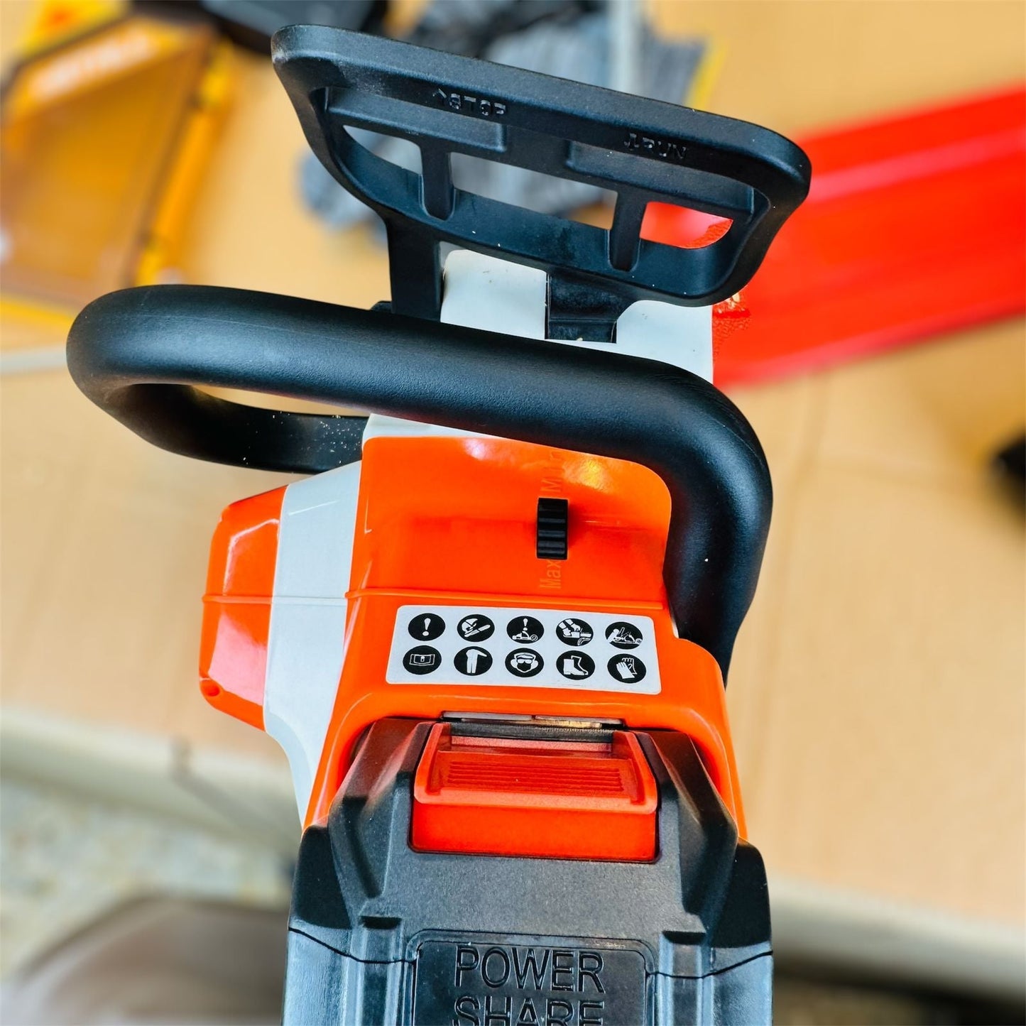 lot imported 16 inches Commercial Chainsaw 4000mah 68V - Buy Online Pakistan | Galaxiee.com