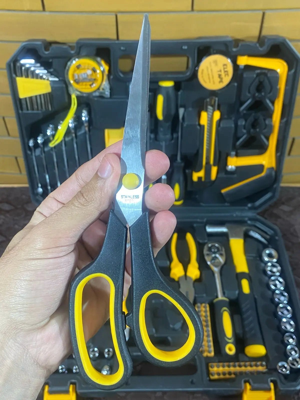 LOT IMPORTED 257 Pcs Tool Box Kit All in One - Galaxiee.com