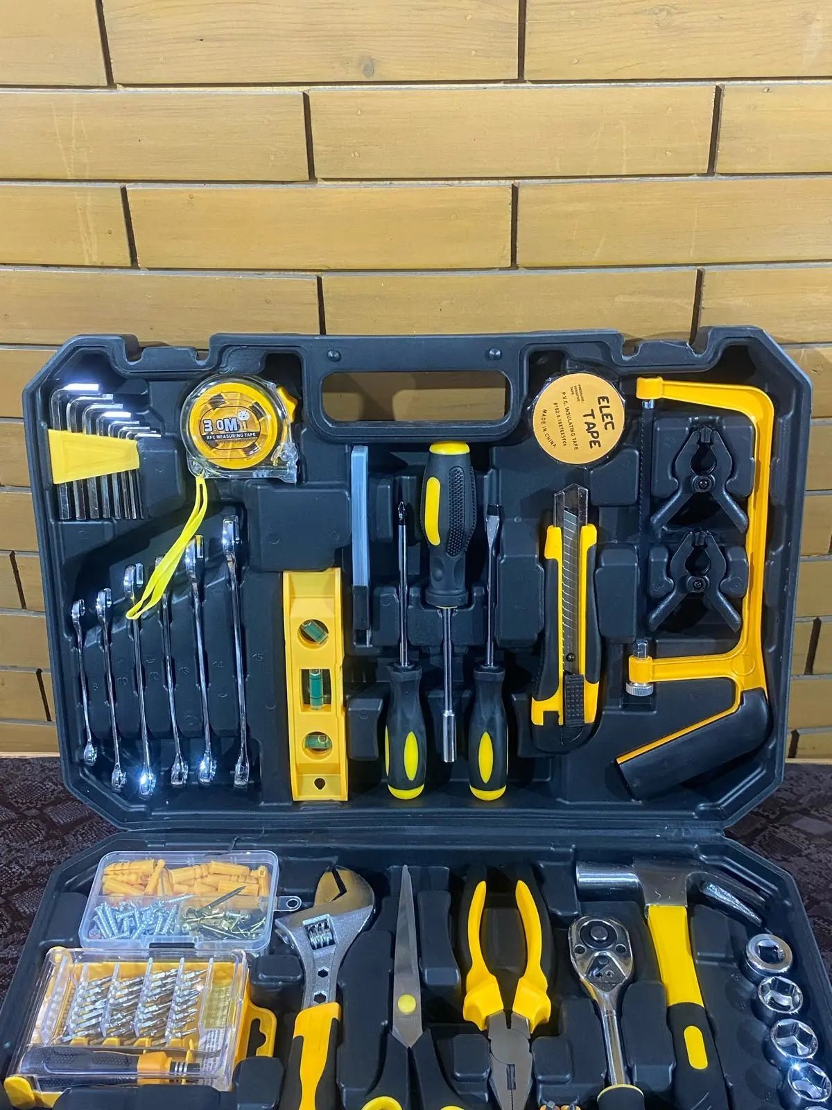 LOT IMPORTED 257 Pcs Tool Box Kit All in One - Galaxiee.com