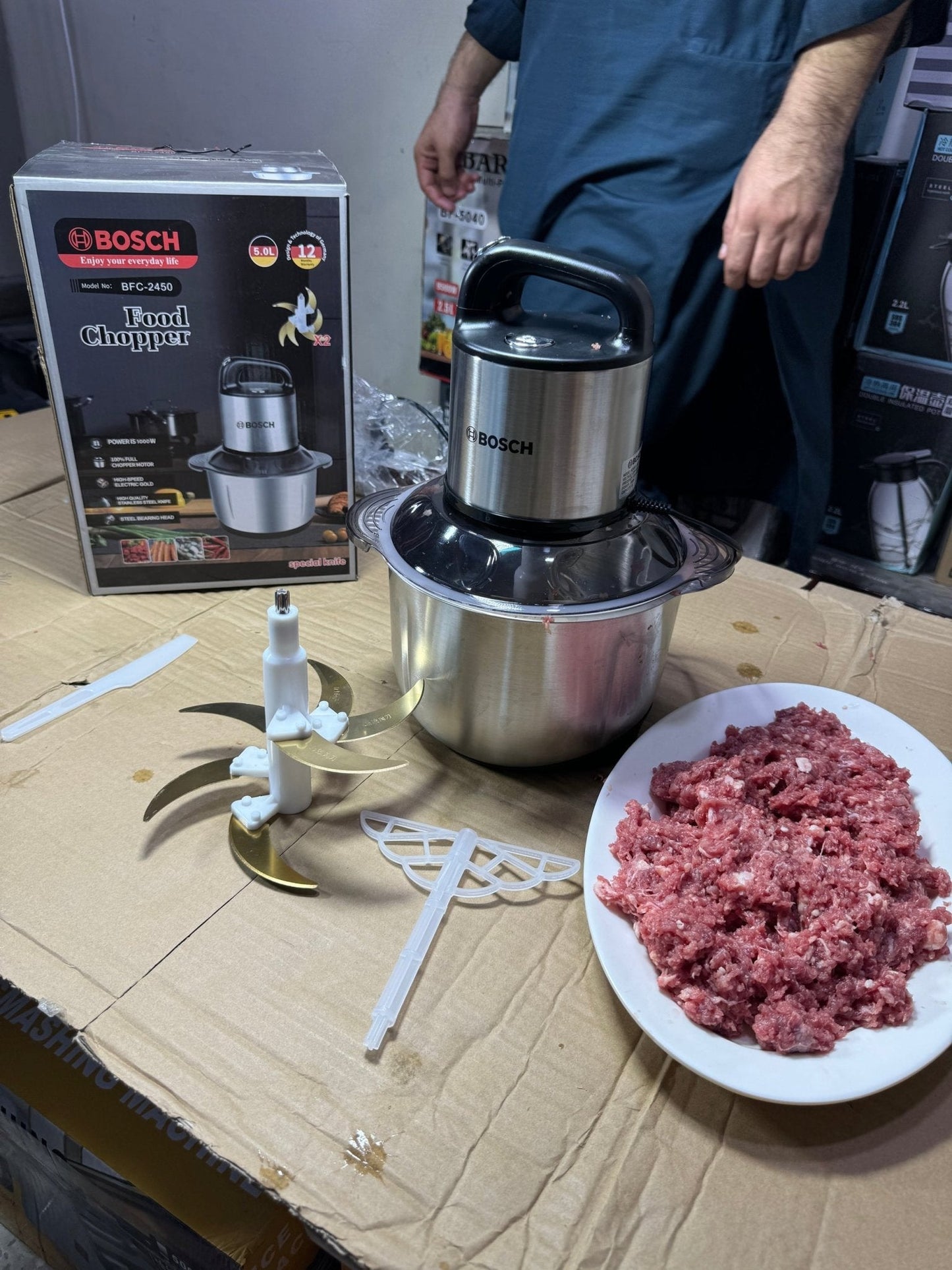 Meat Chopper With SS 6Blades 2 Speeds Level - Buy Online Pakistan | Galaxiee.com