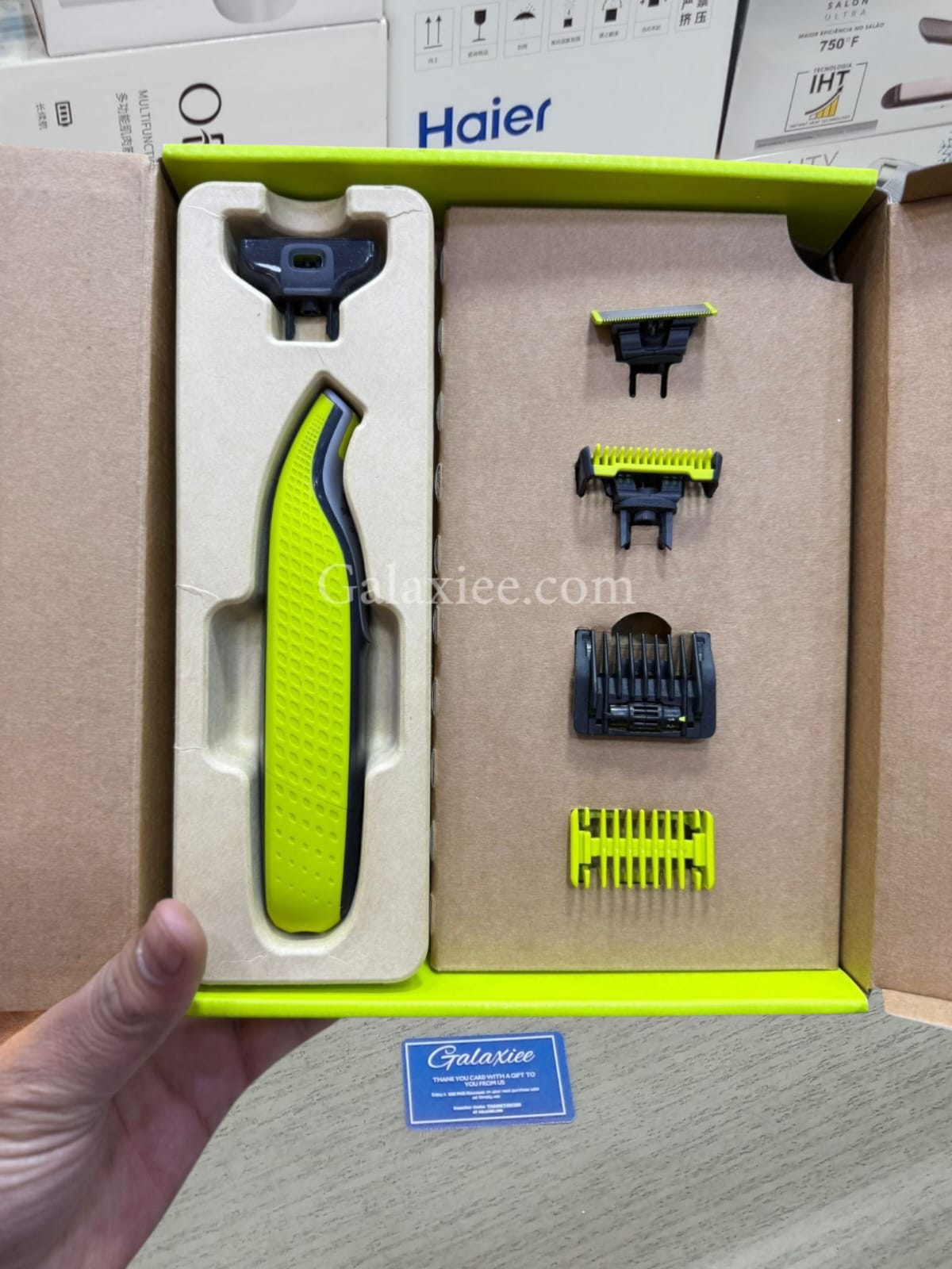 Philips OneBlade Face + Body Shaver QP2834/60 – Trims, Edges & Shaves Any Length - Buy Online Pakistan | Galaxiee.com