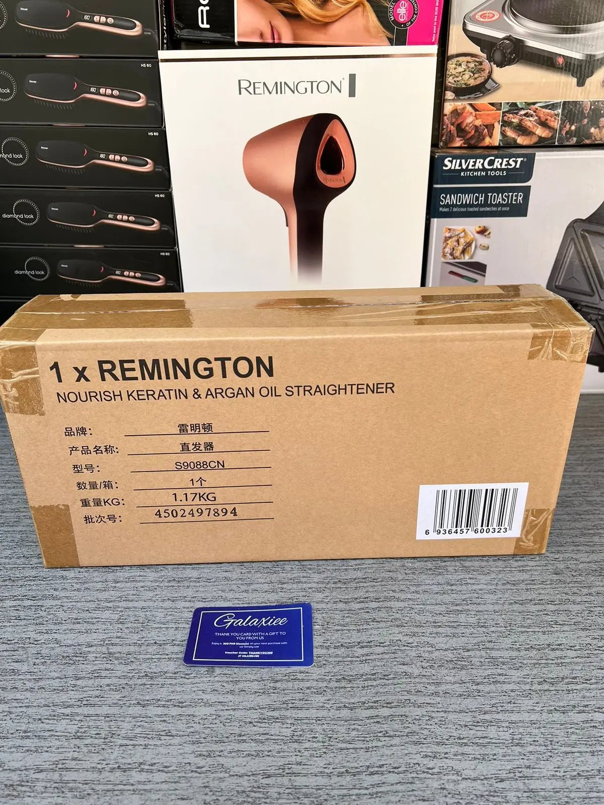 Remington HydraLuxe Pro Hair Straightener S9001  Ionic Ceramic Plates | Heat Protection - Buy Online Pakistan | Galaxiee.com